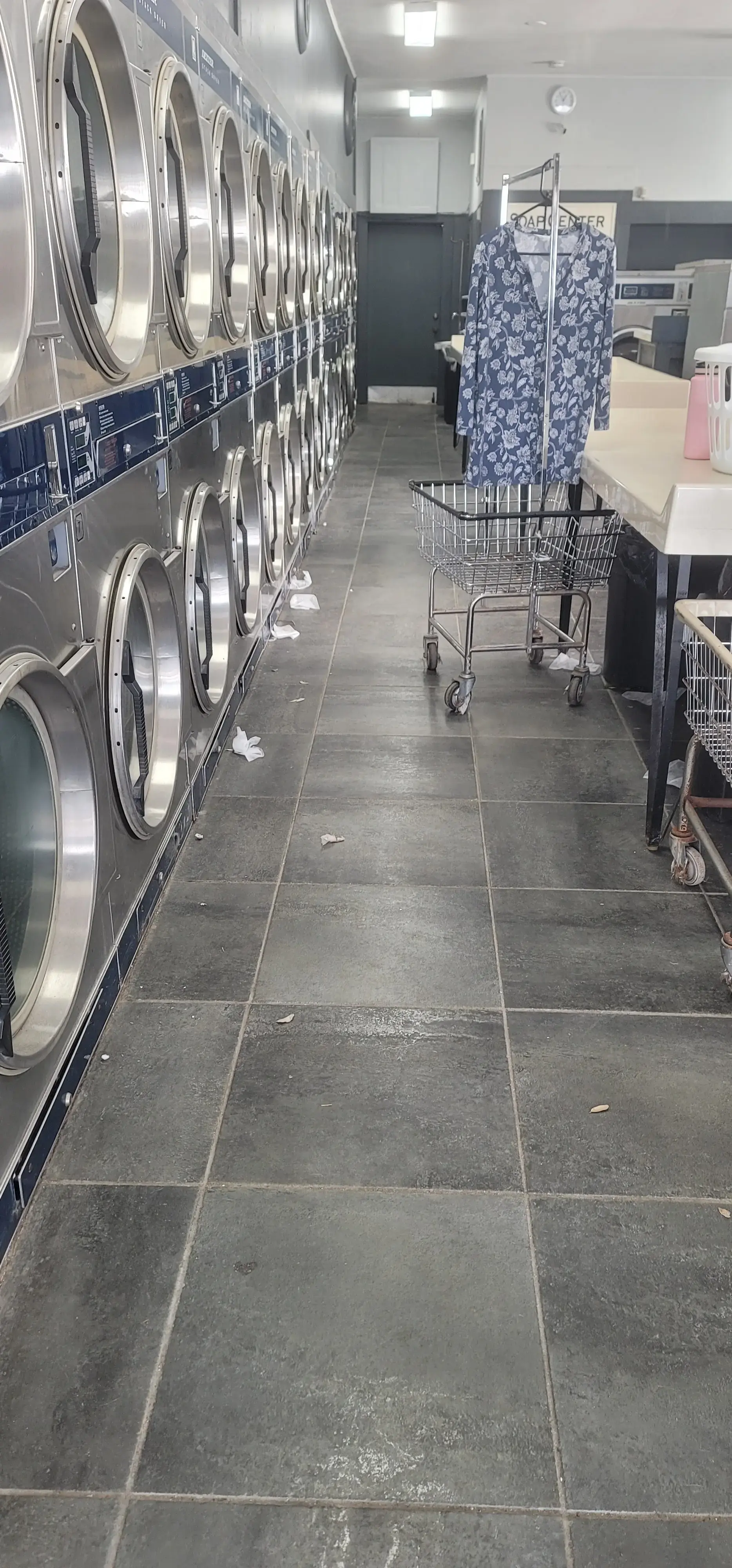 SuperMatt Laundry - Image 8