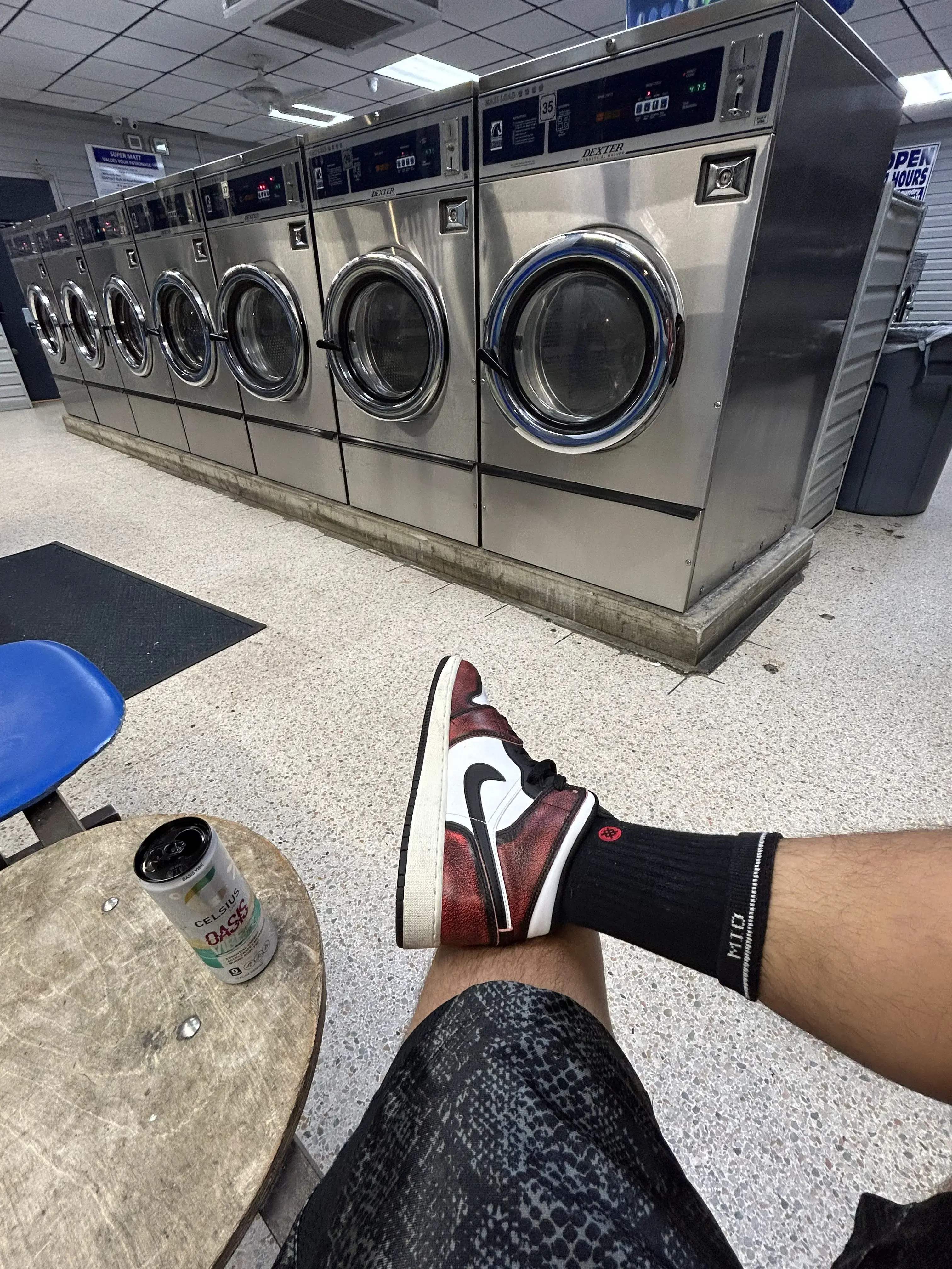 SuperMatt Laundry - Image 6