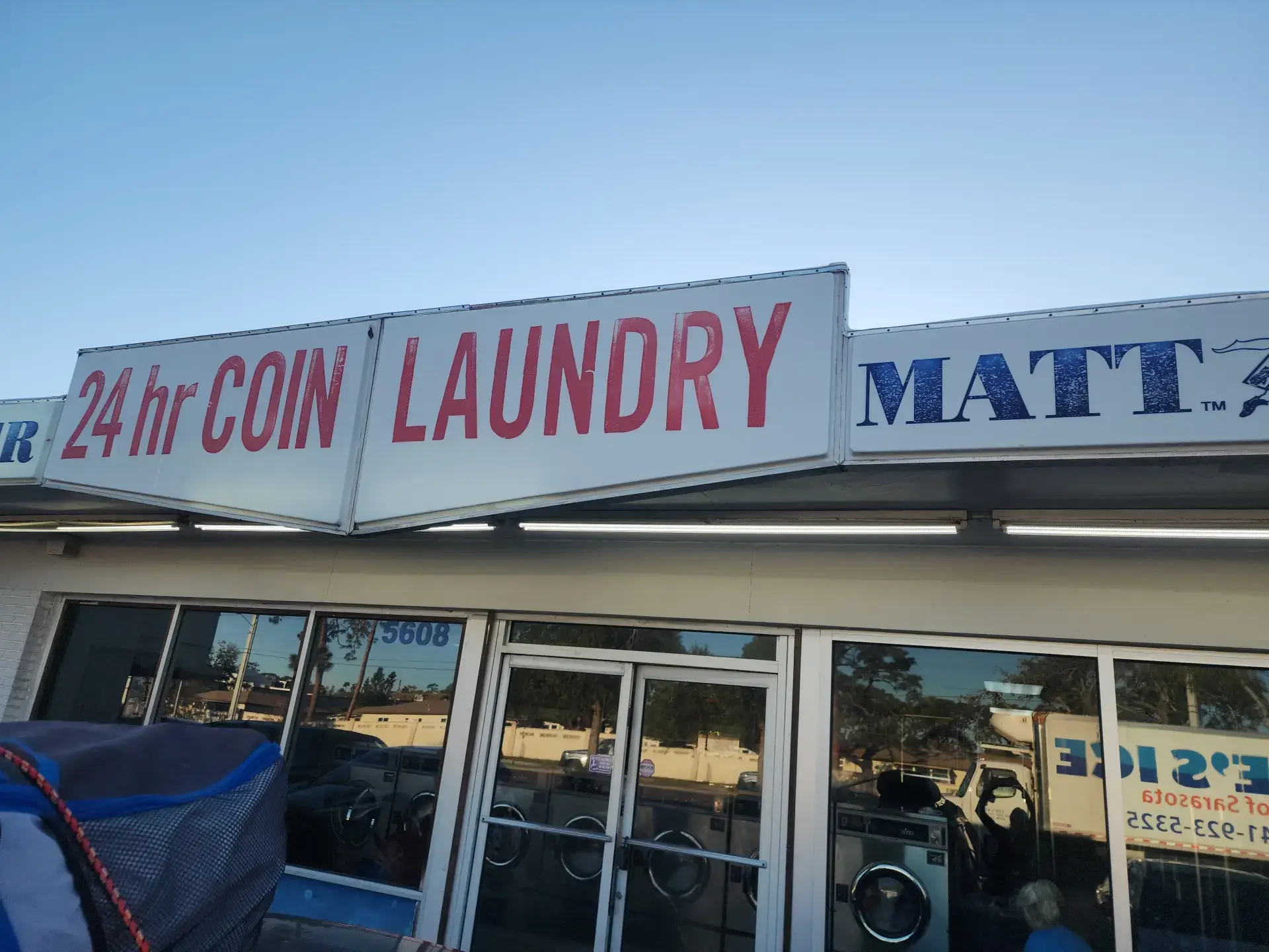 SuperMatt Laundry - Image 4