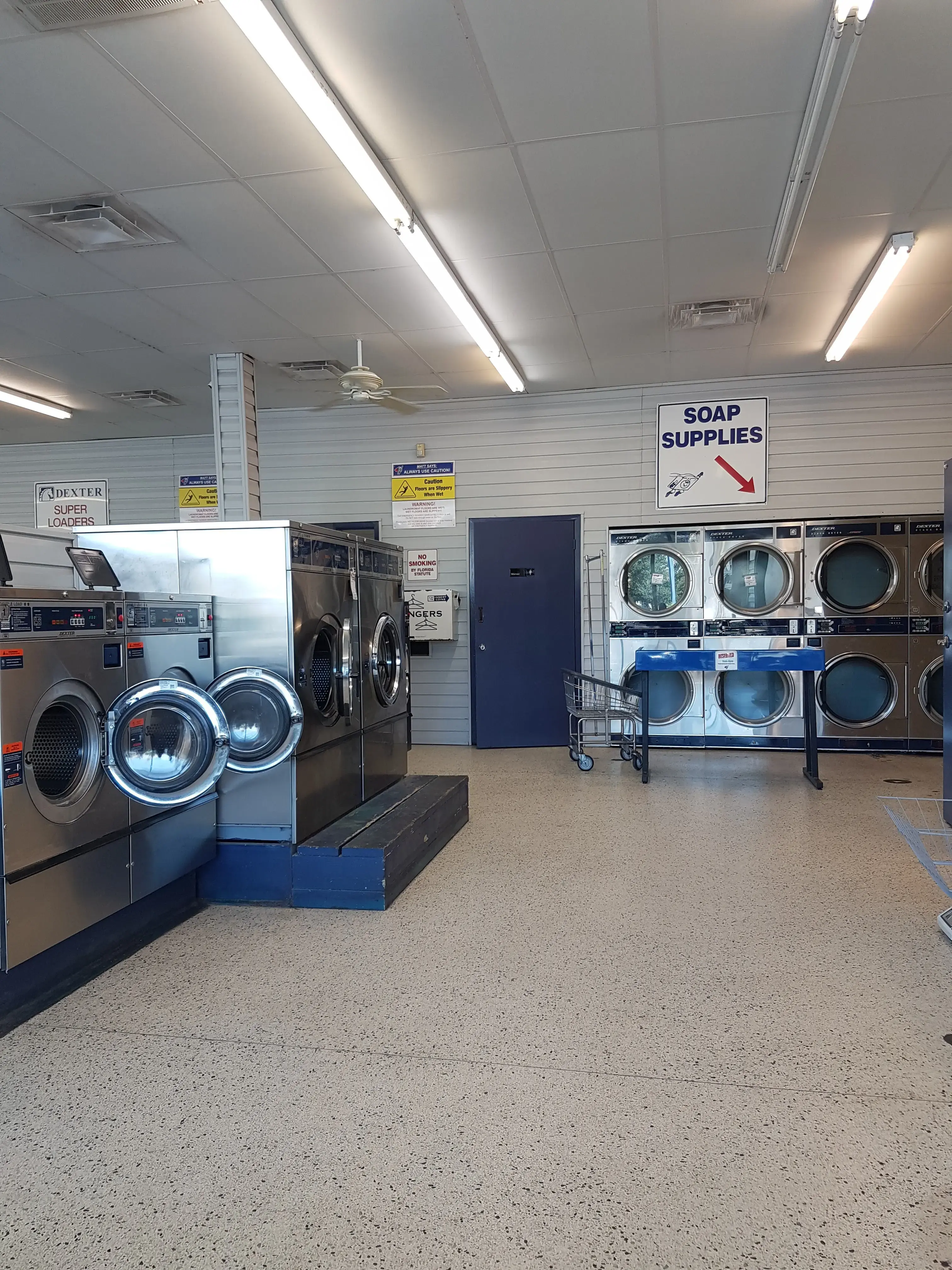 SuperMatt Laundry - Image 19