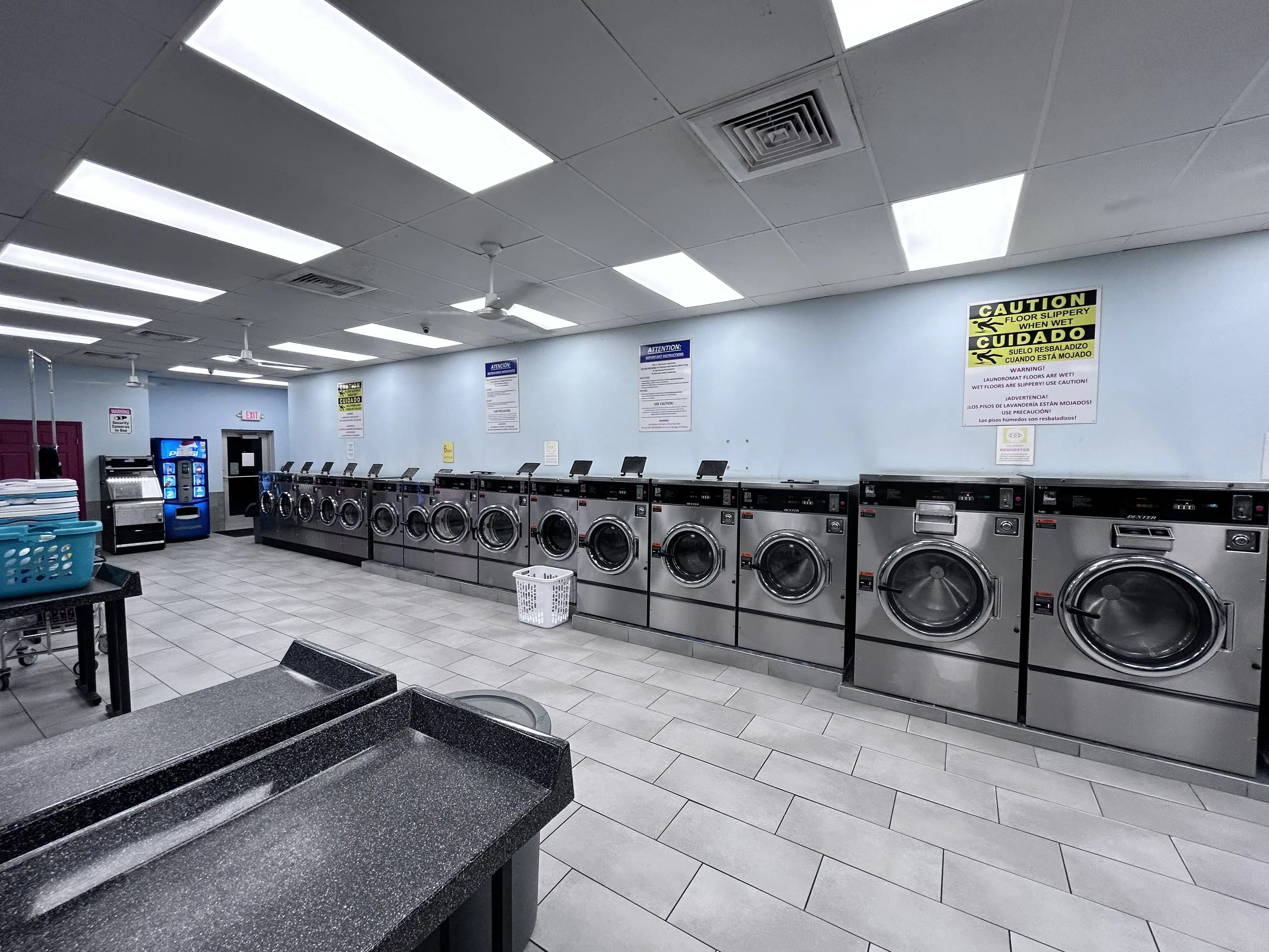 SuperMatt Laundry - Image 1