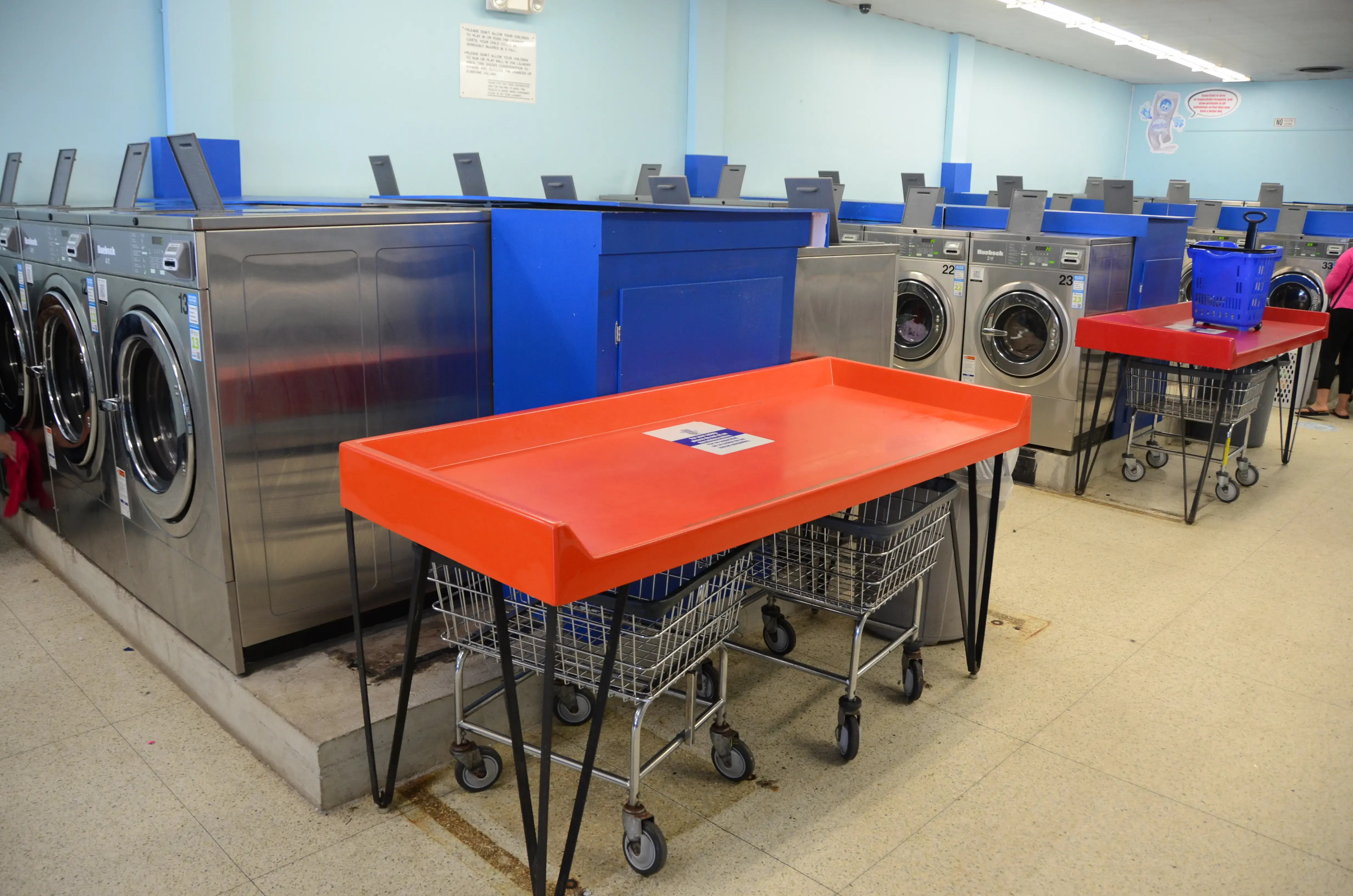 SuperSuds Laundromat thumbnail 18