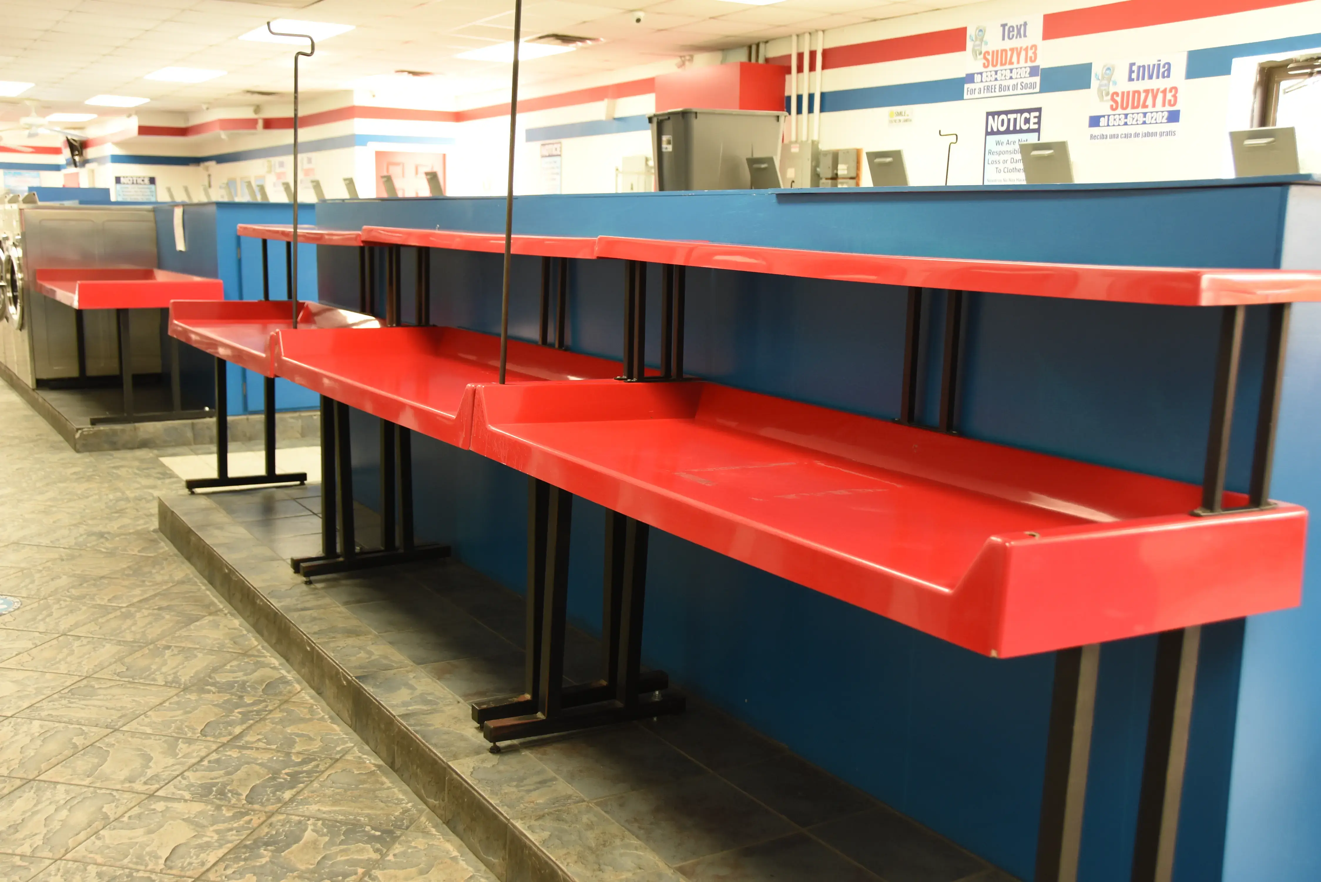 SuperSuds Laundromat thumbnail 13