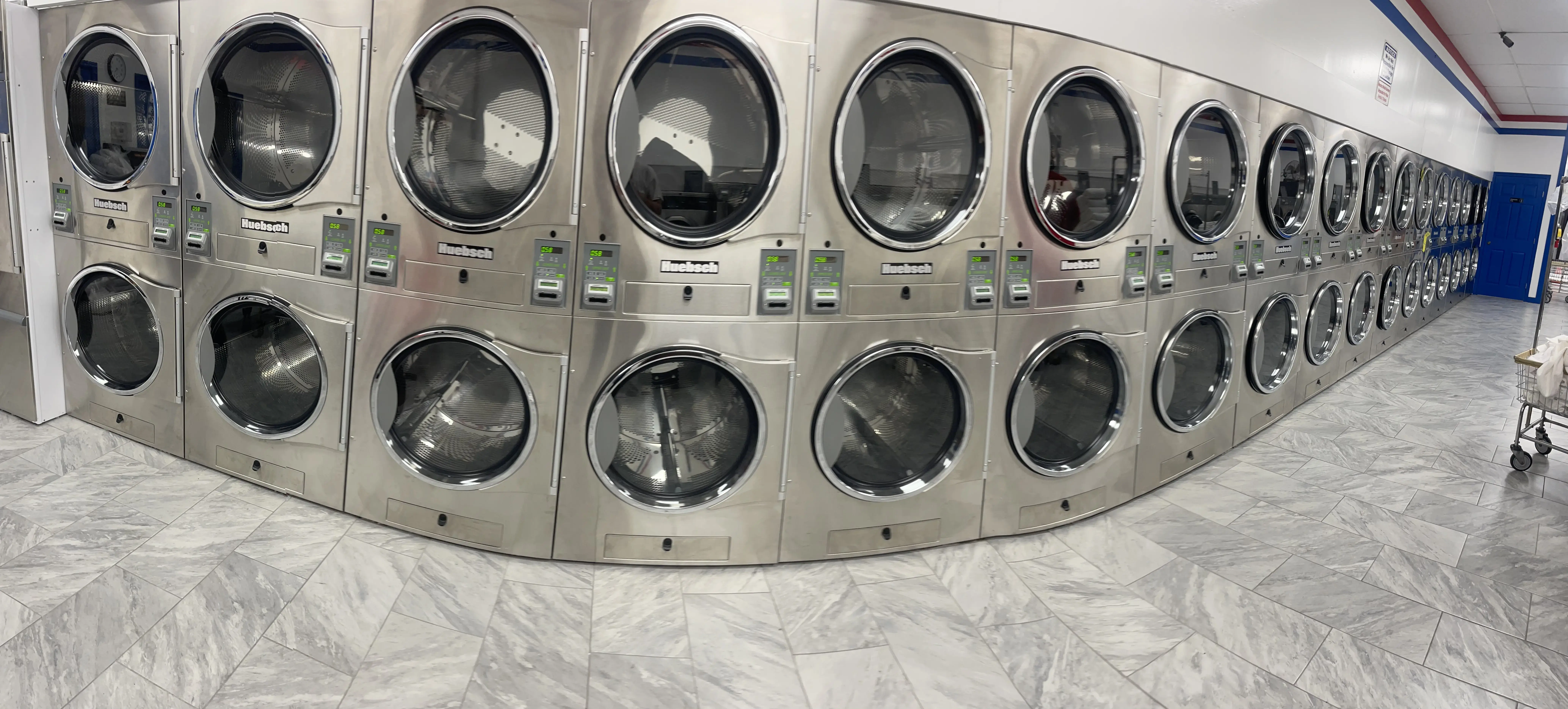 SuperSuds Laundromat thumbnail 7