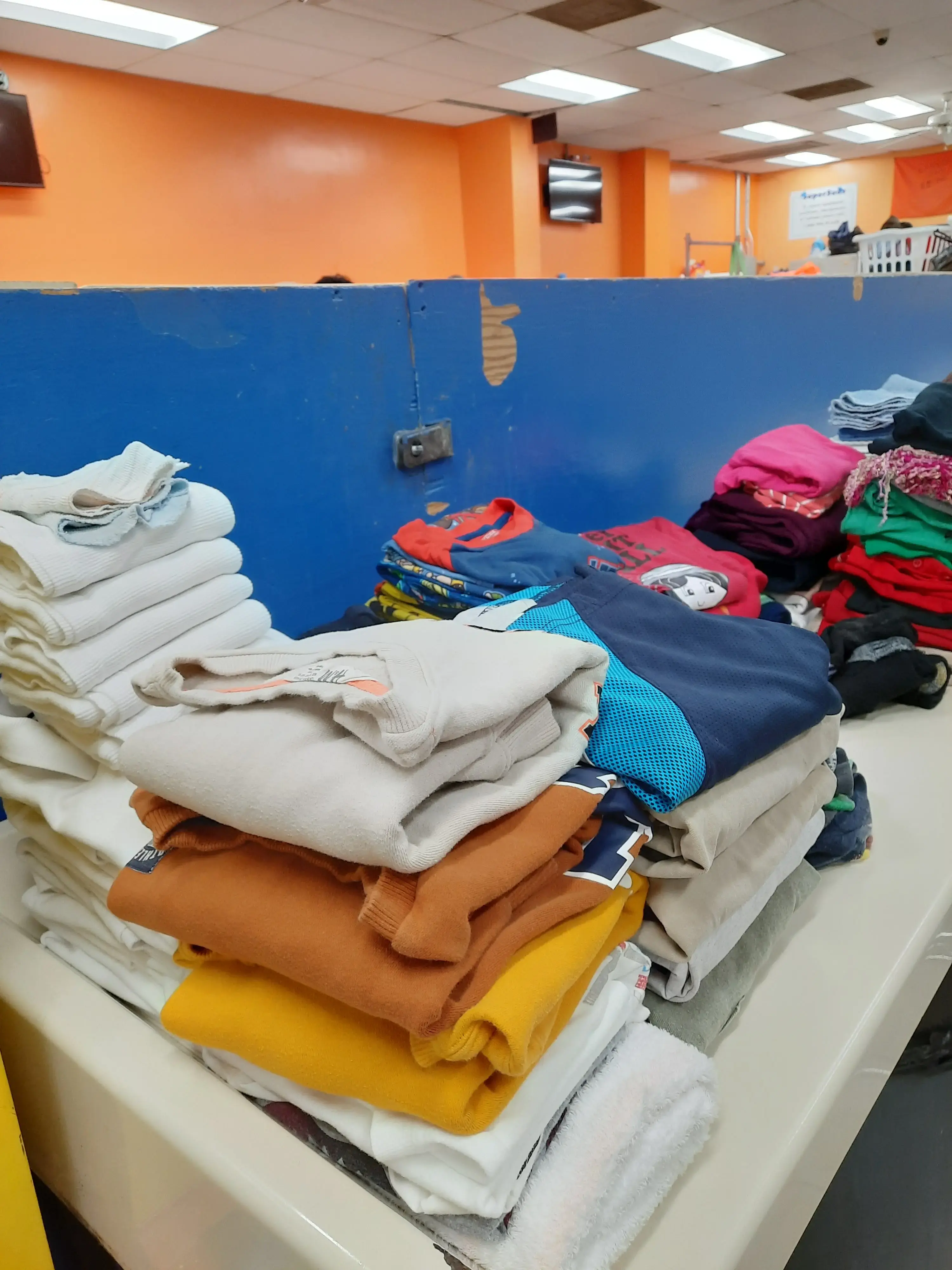 SuperSuds Laundromat thumbnail 13