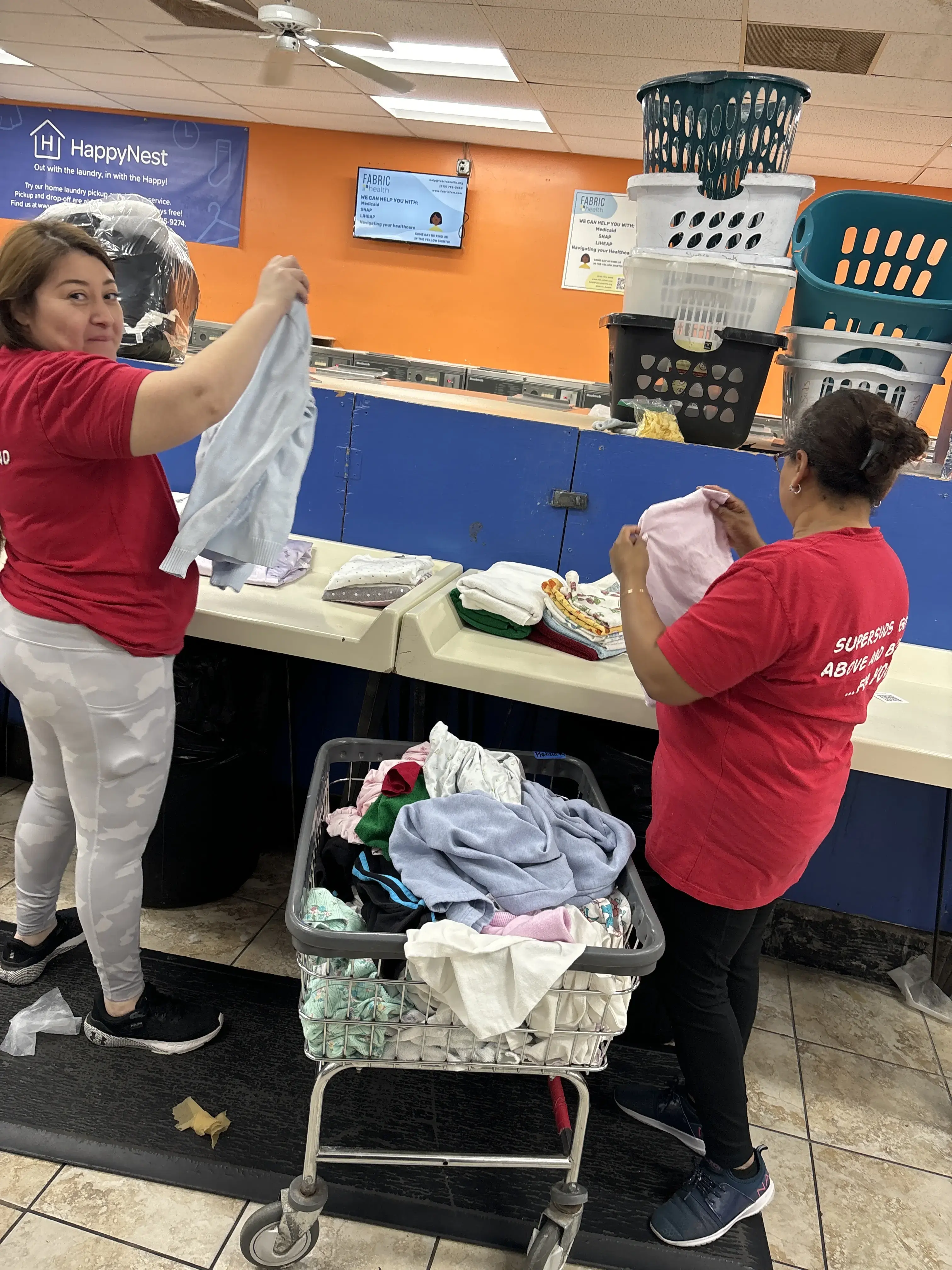 SuperSuds Laundromat - Image 11