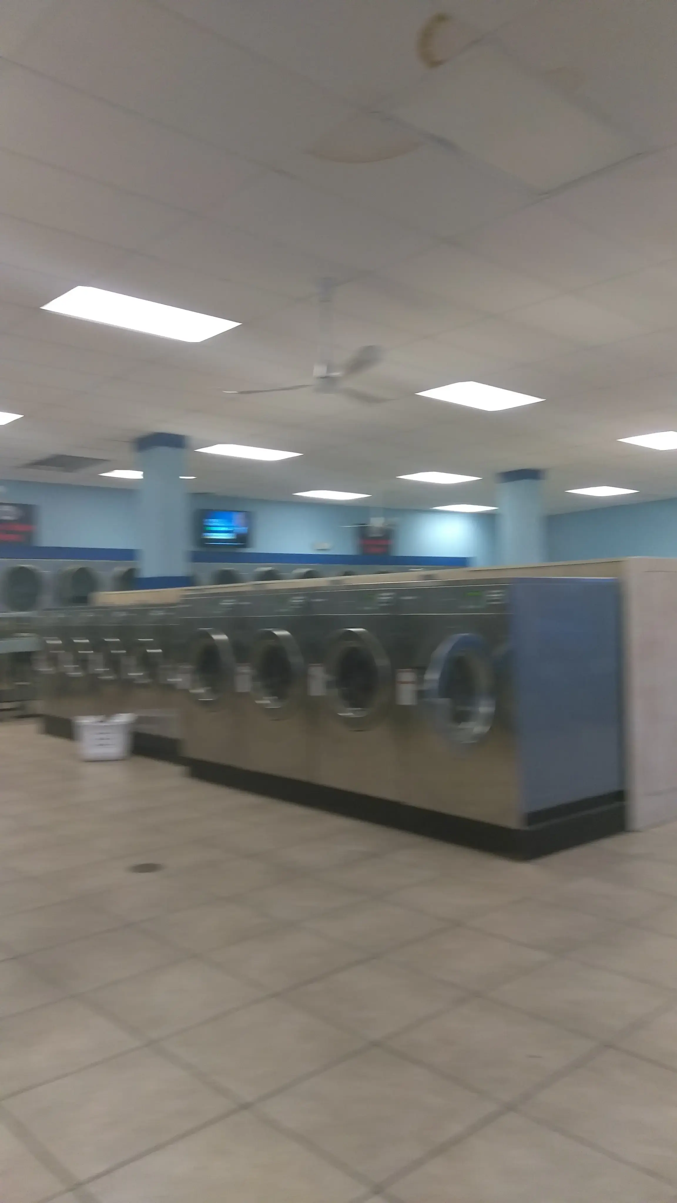 SuperSuds Laundromat thumbnail 20