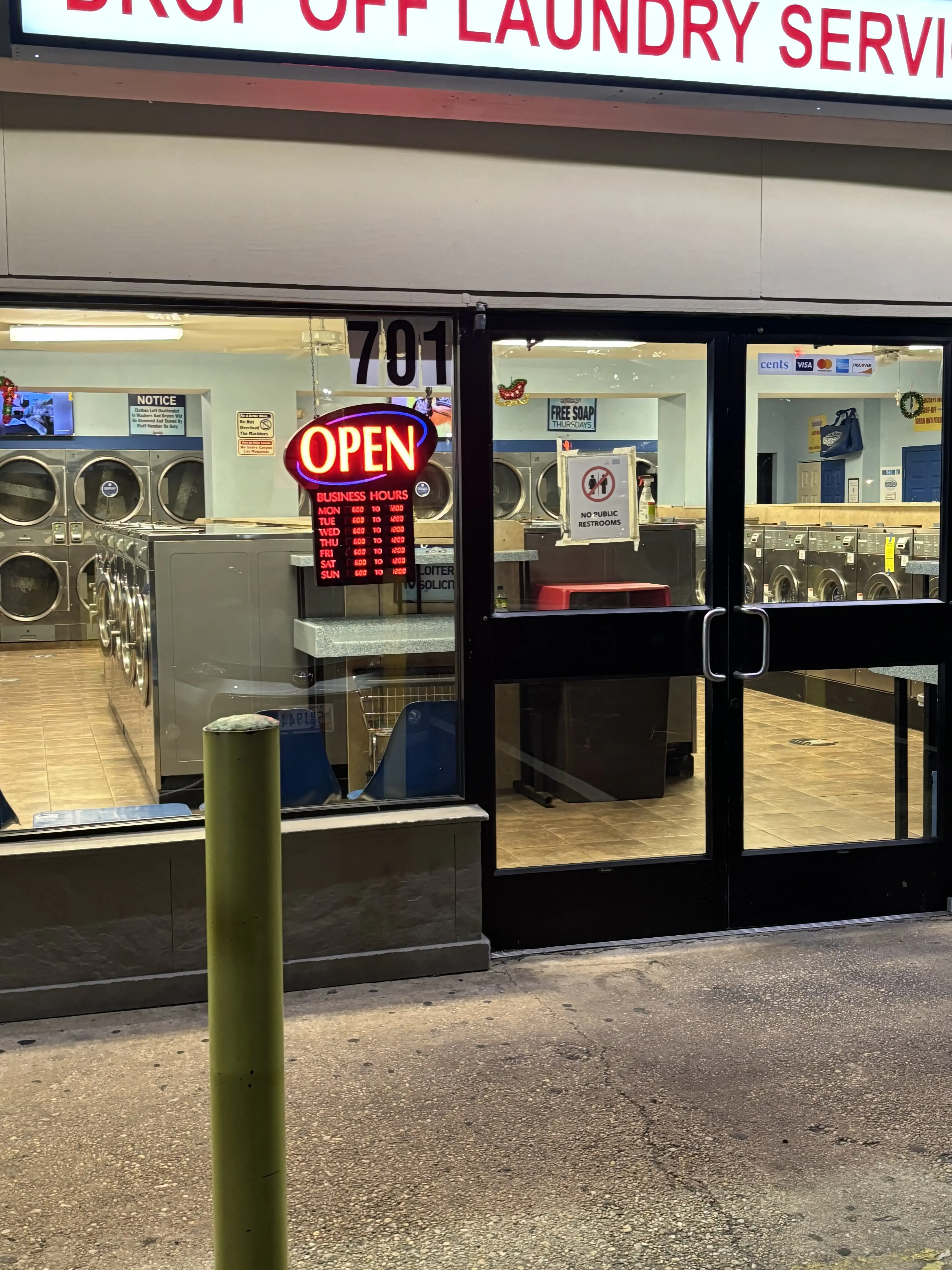 SuperSuds Laundromat - Image 8