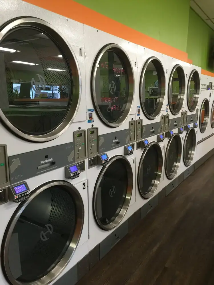 Supersuds Laundromat - Image 16