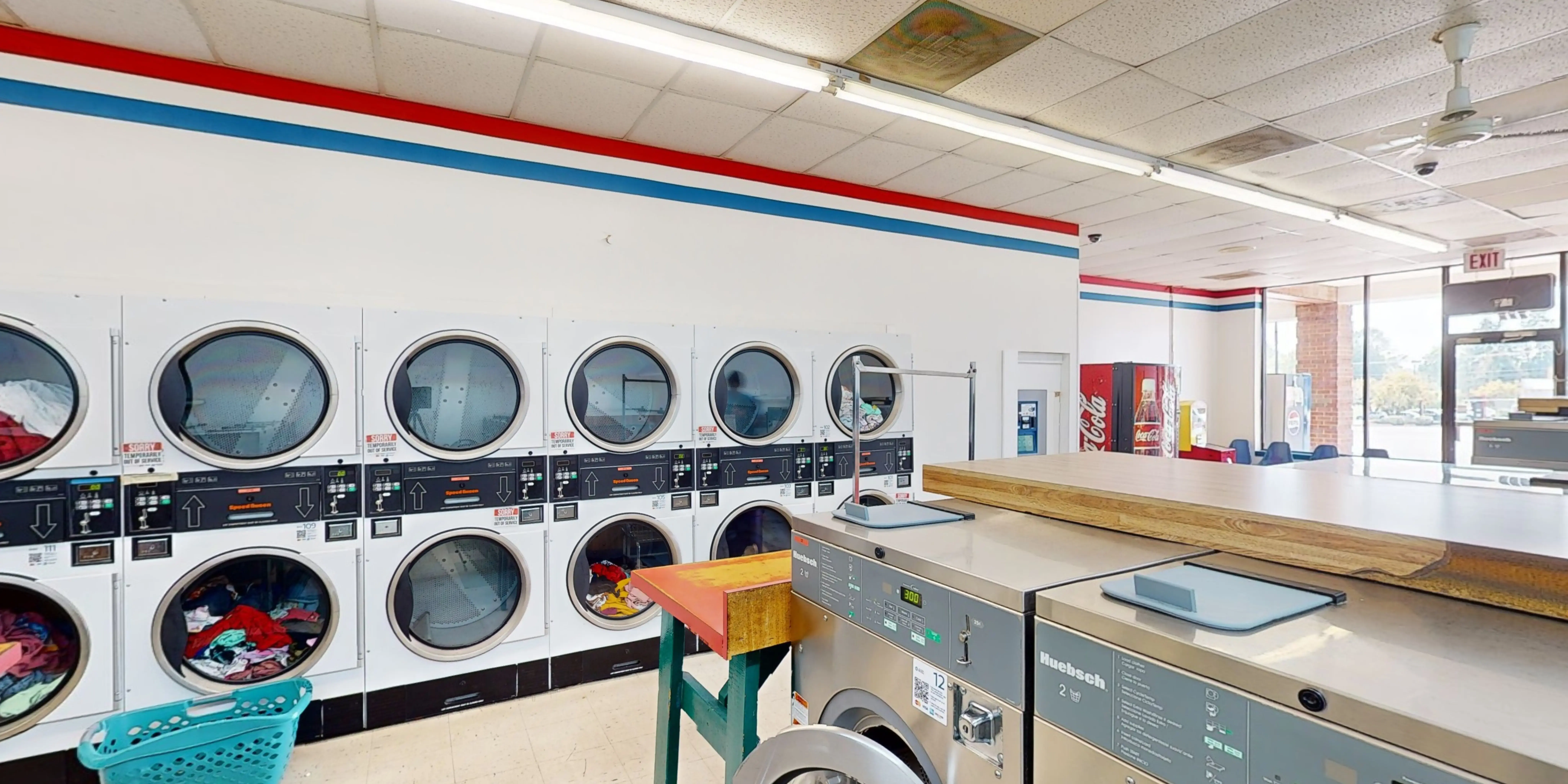 SuperSuds Laundromat thumbnail 13
