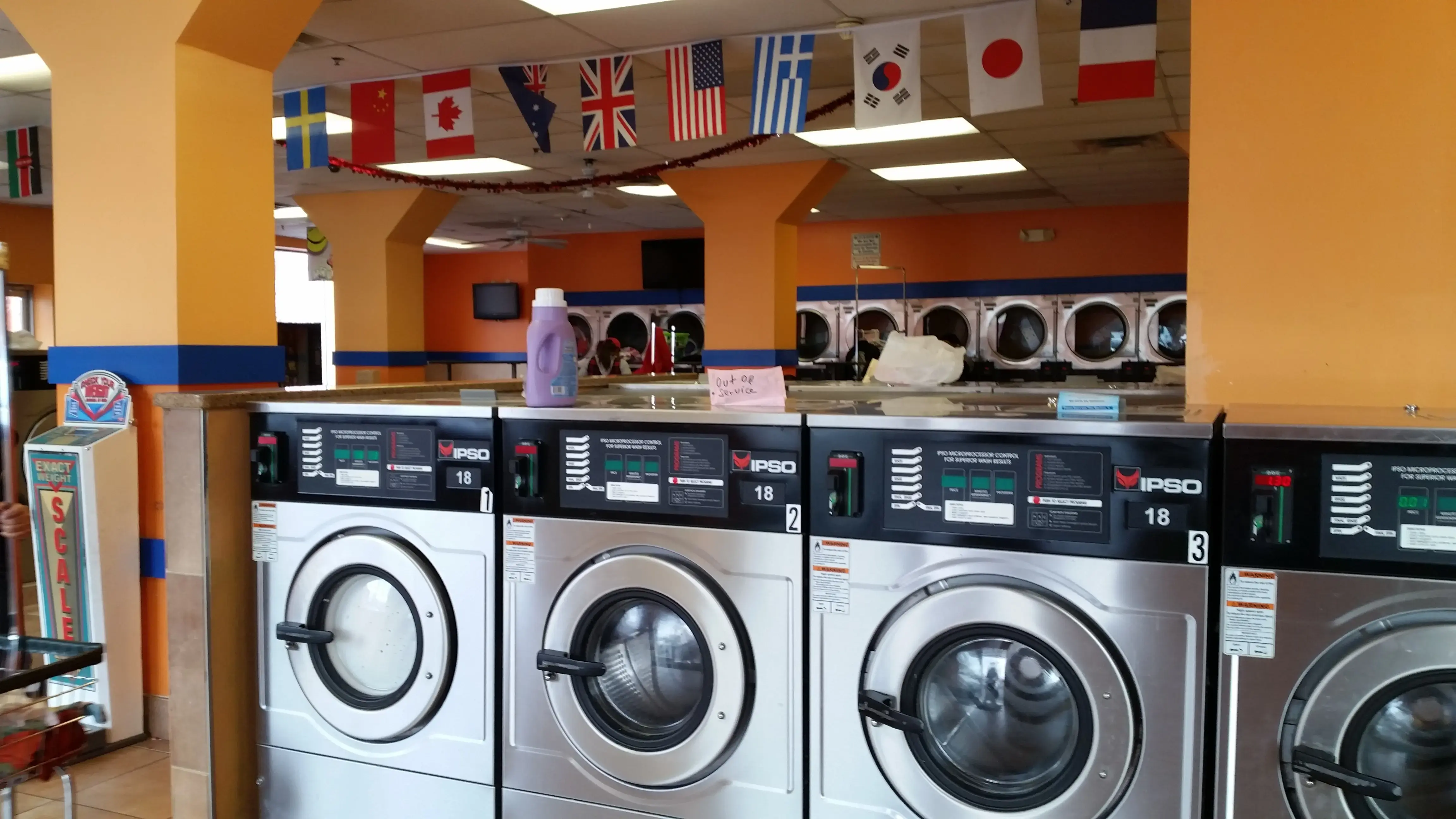 SuperSuds Laundromat thumbnail 17