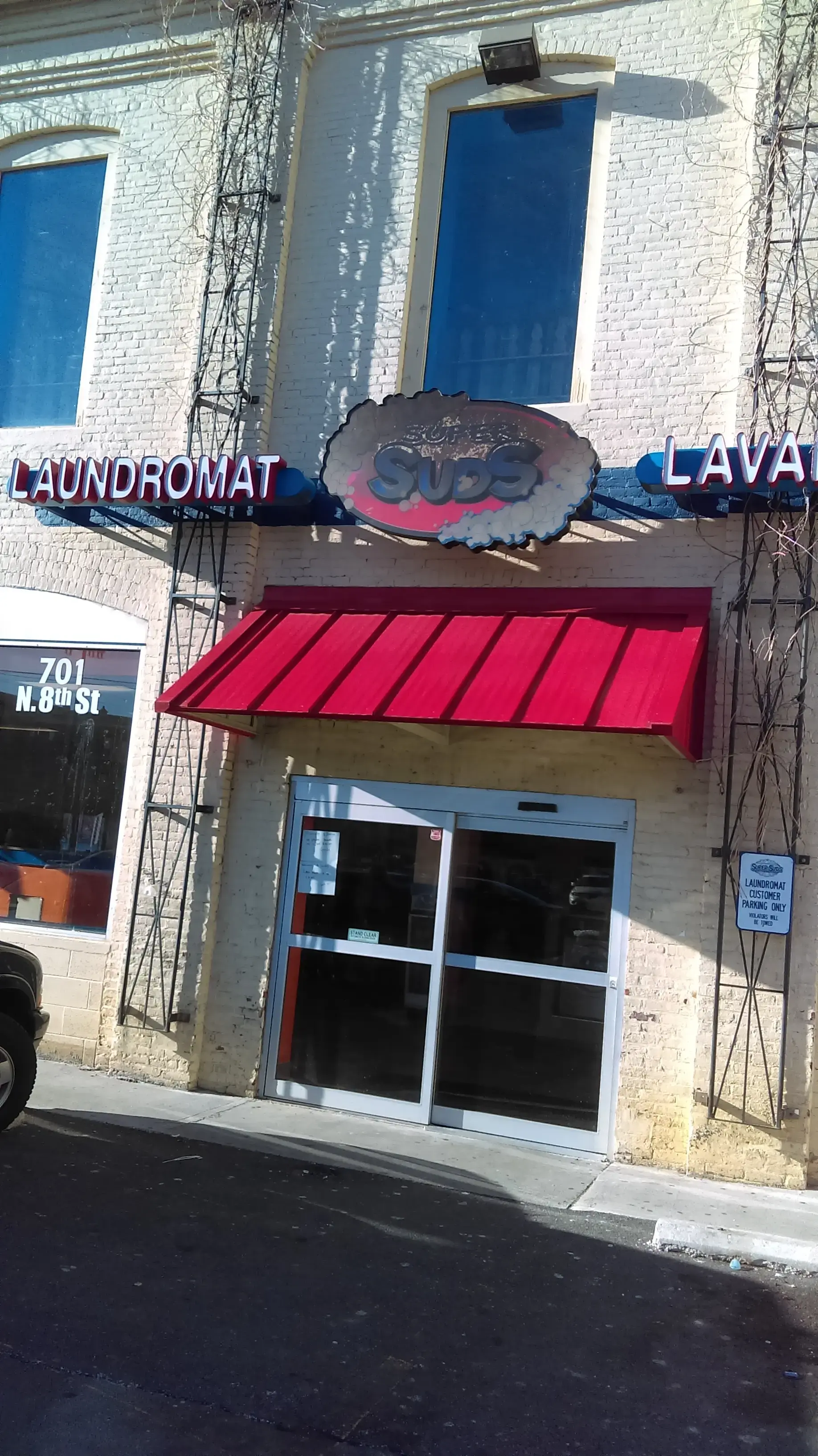 SuperSuds Laundromat thumbnail 13