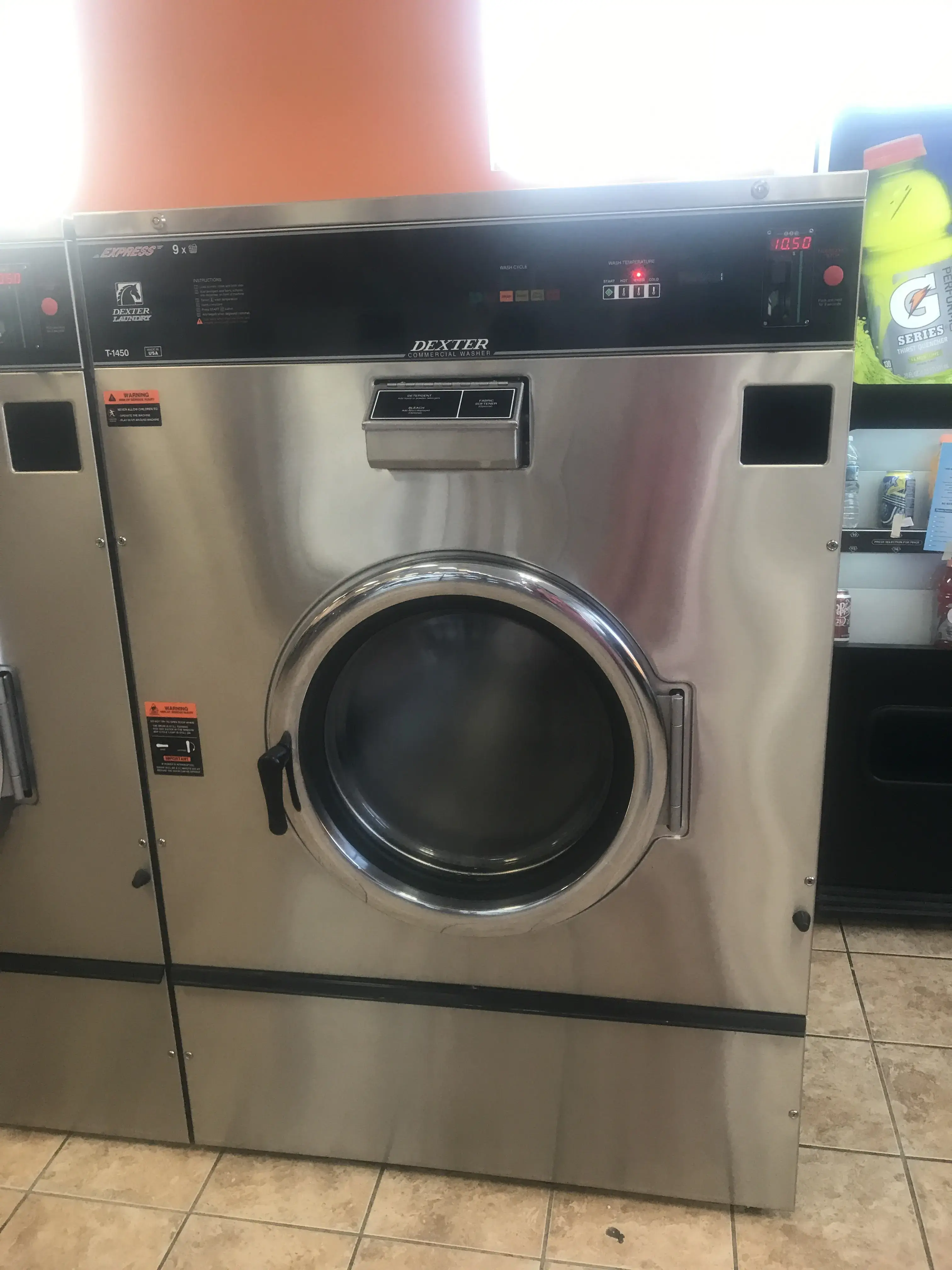 SuperSuds Laundromat thumbnail 6