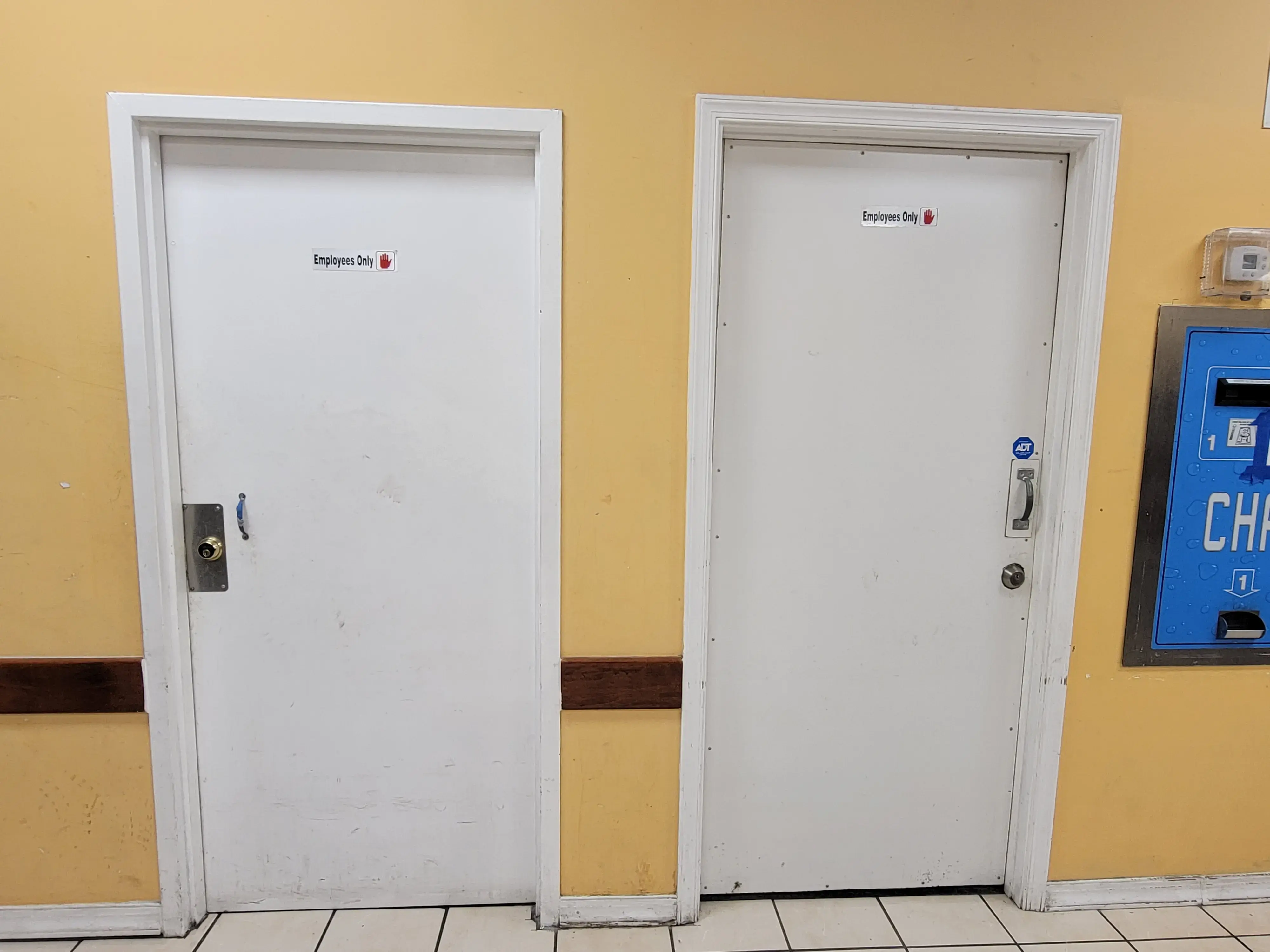 SuperSuds Laundromat thumbnail 12