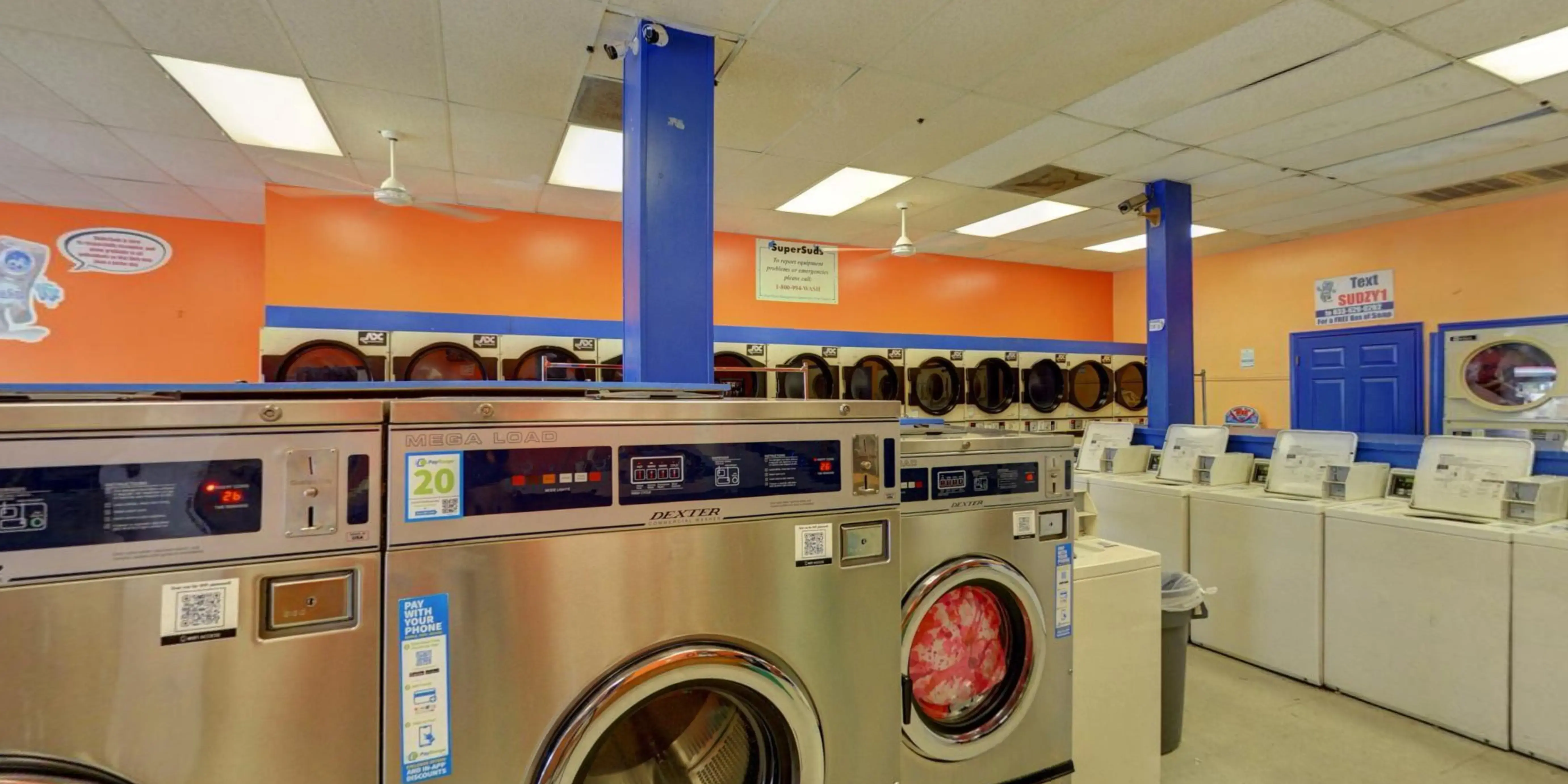 SuperSuds Laundromat thumbnail 20