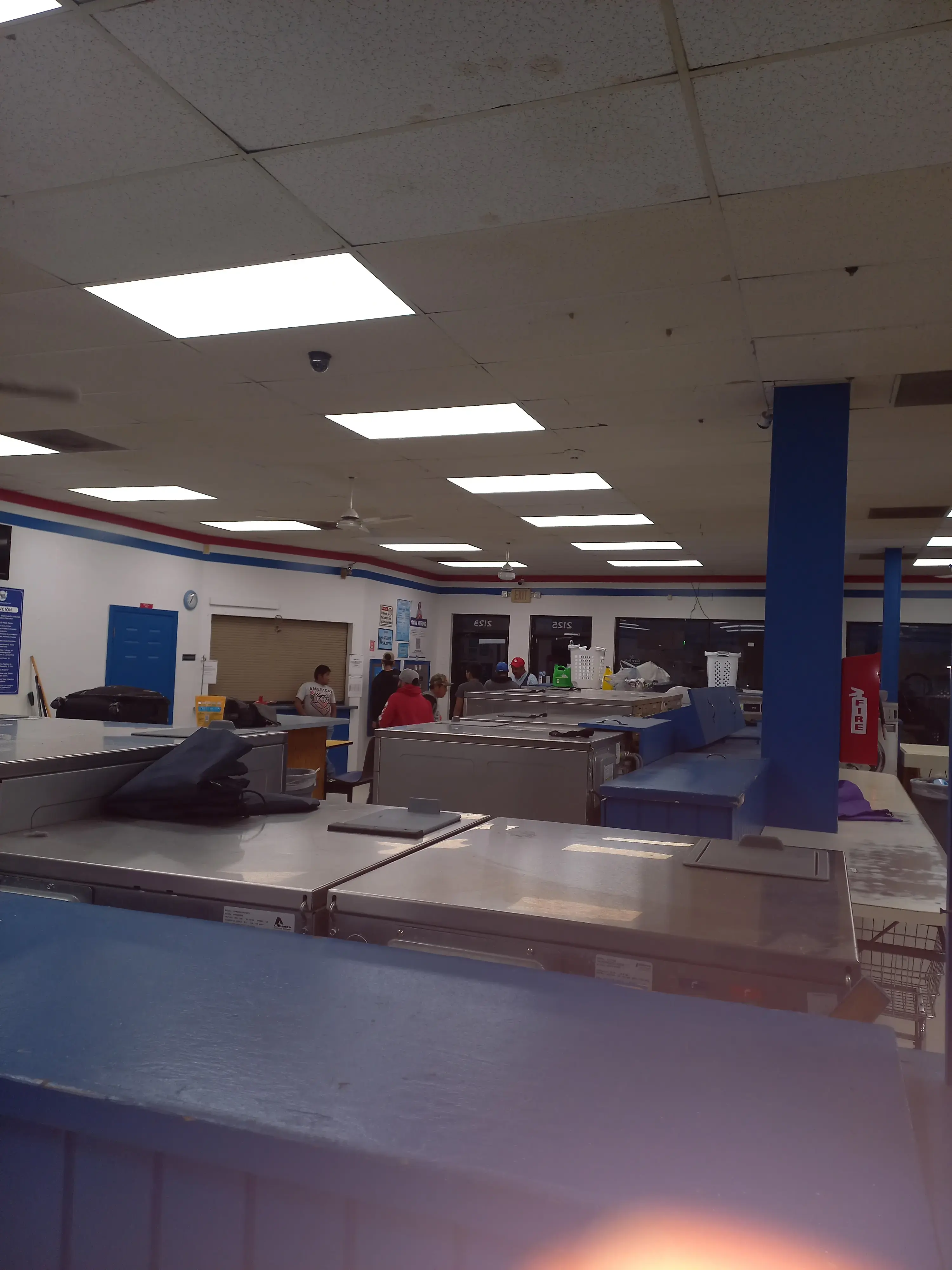 SuperSuds Laundromat thumbnail 13