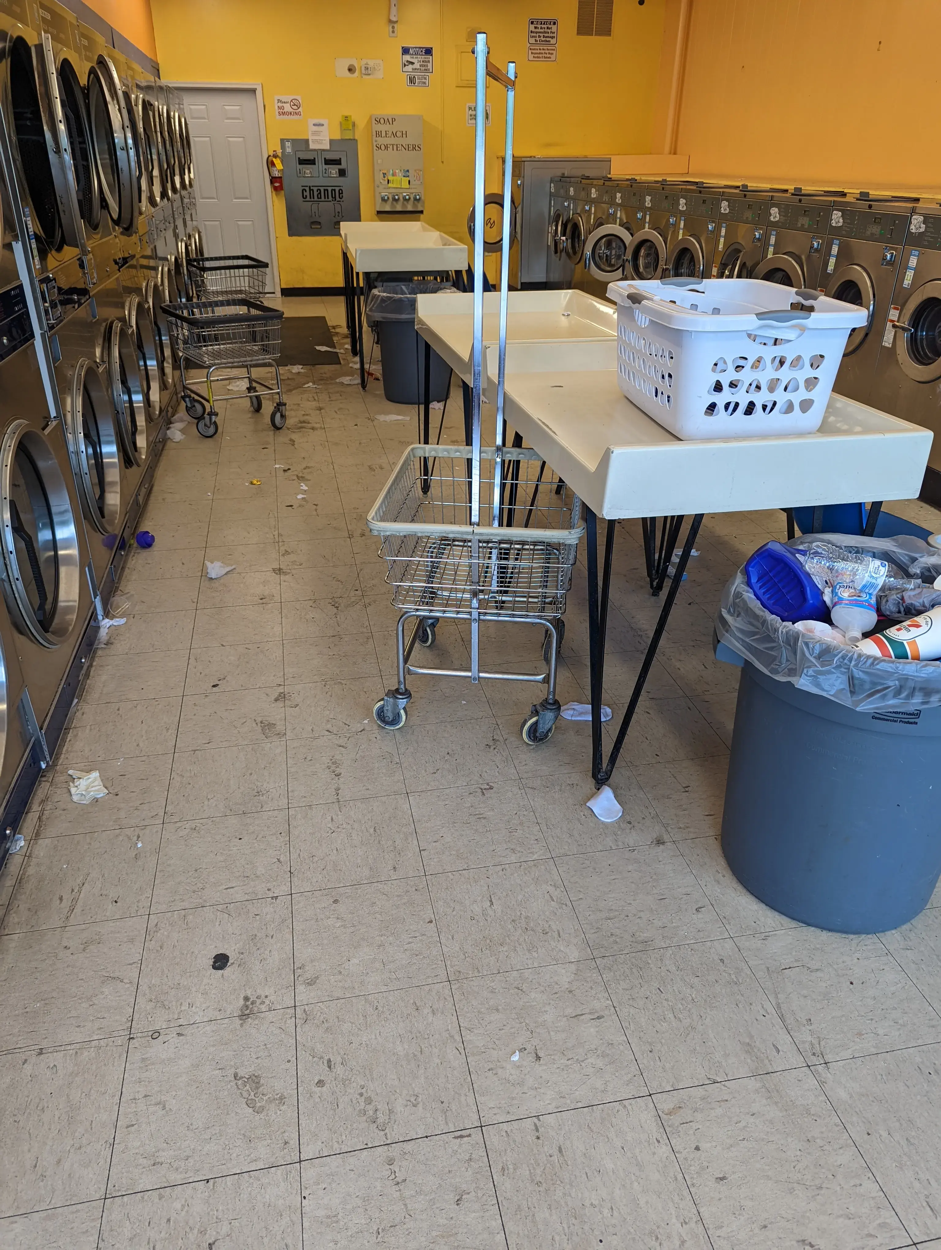 SuperSuds Laundromat thumbnail 10
