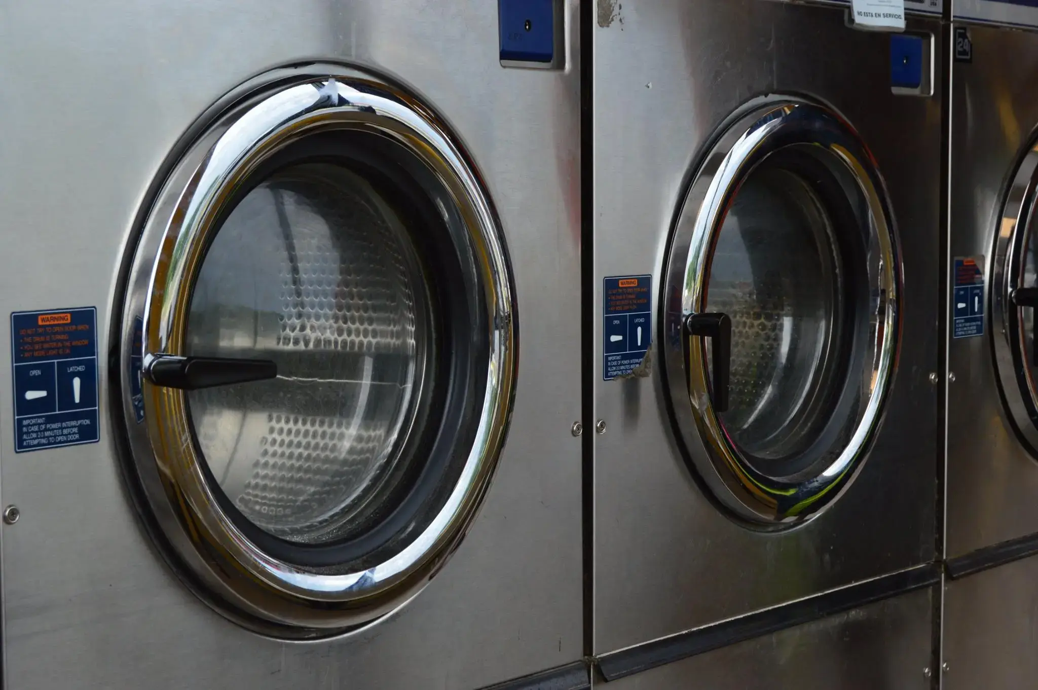SuperSuds Laundromat - Image 14