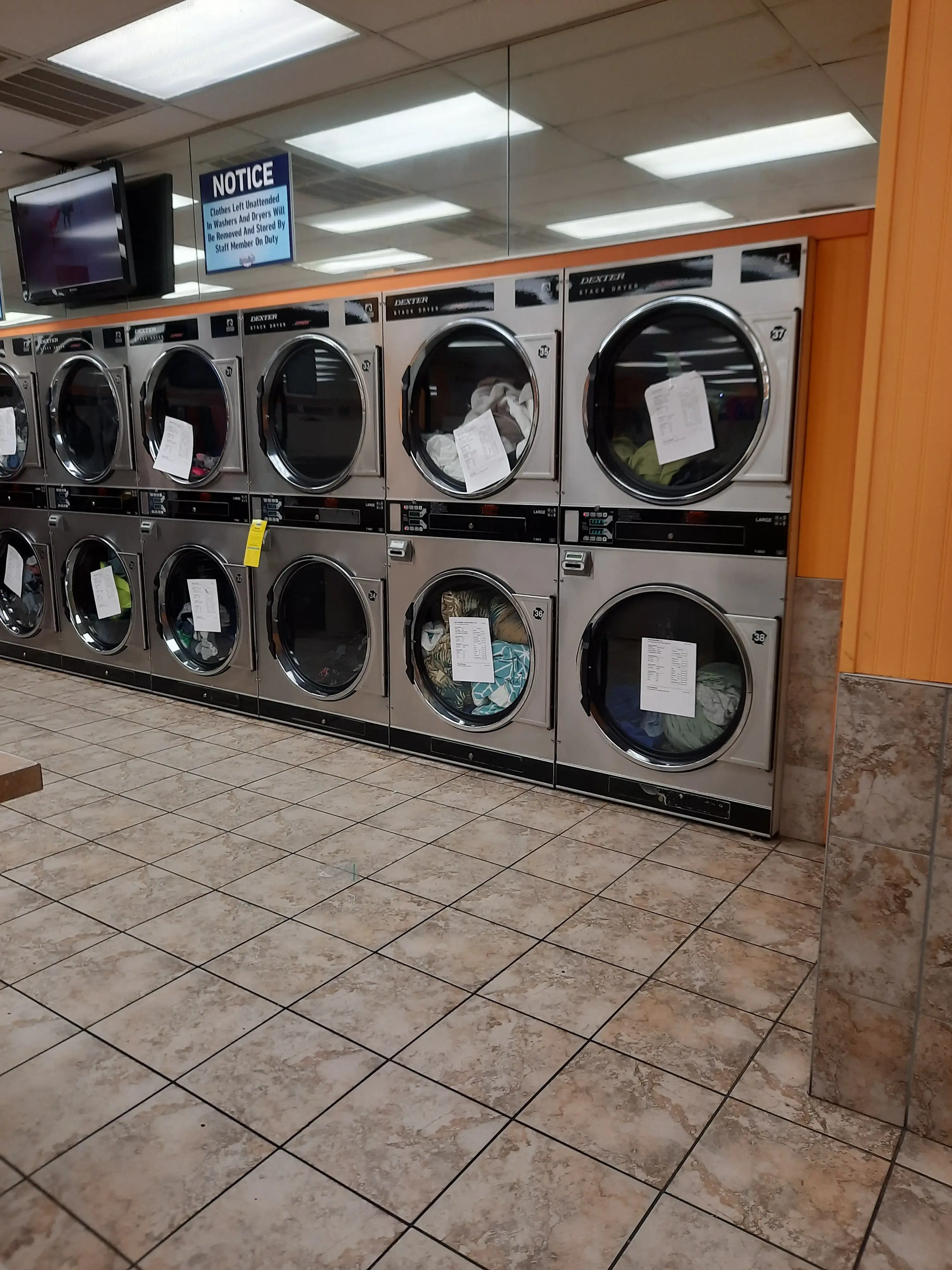 SuperSuds Laundromat thumbnail 16