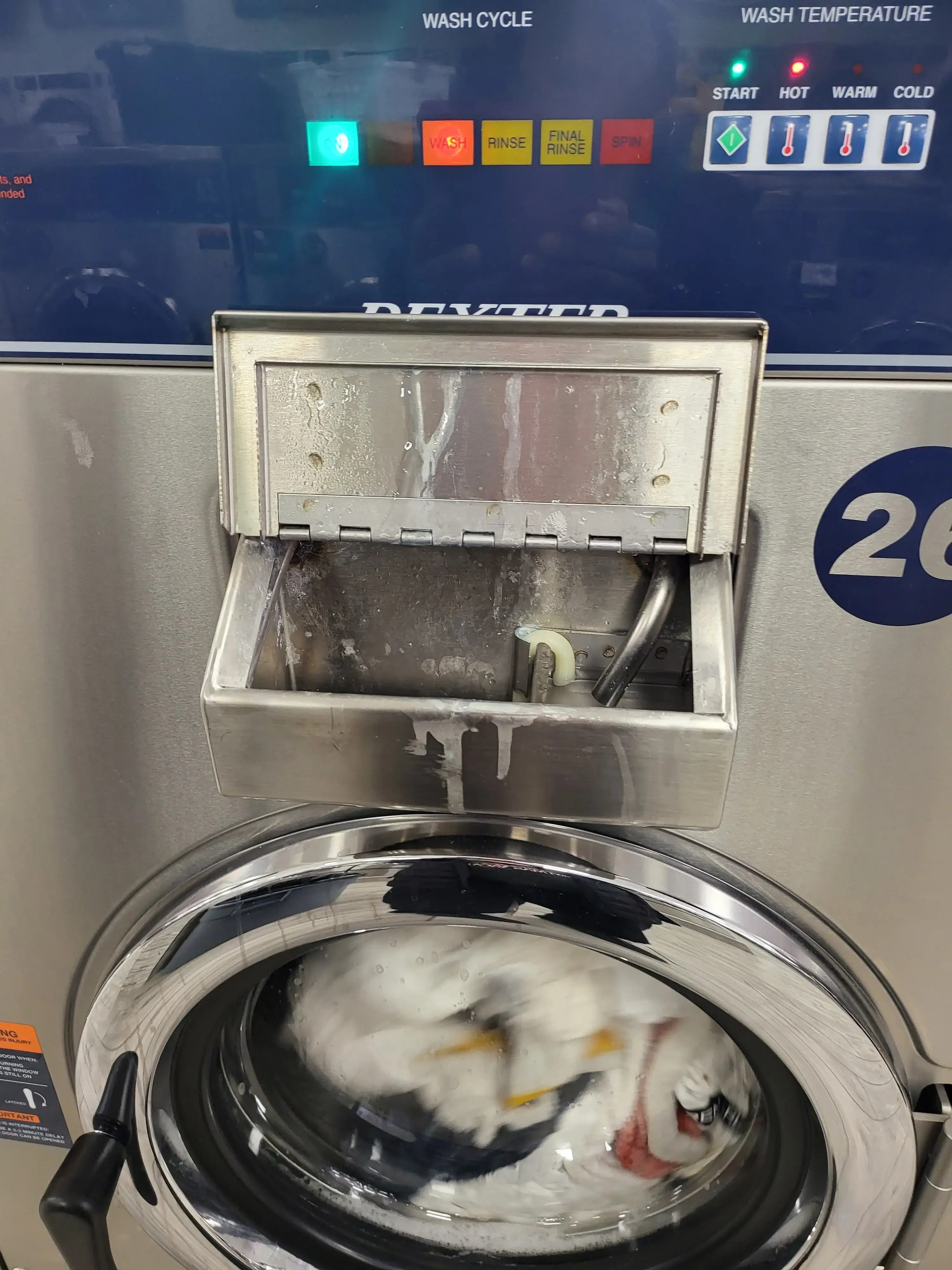 SuperSudz Laundromat | Bay Shore thumbnail 9