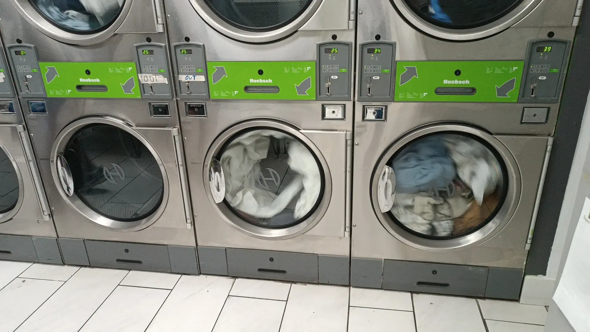 Superwash Coin Laundry thumbnail 2