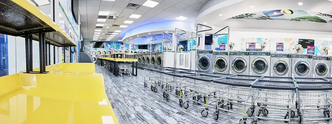 SuperWash Laundromat & Dry Cleaning - Image 15