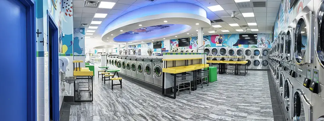 SuperWash Laundromat & Dry Cleaning - Image 11