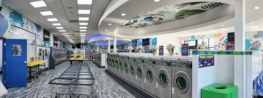 SuperWash Laundromat & Dry Cleaning - Image 19