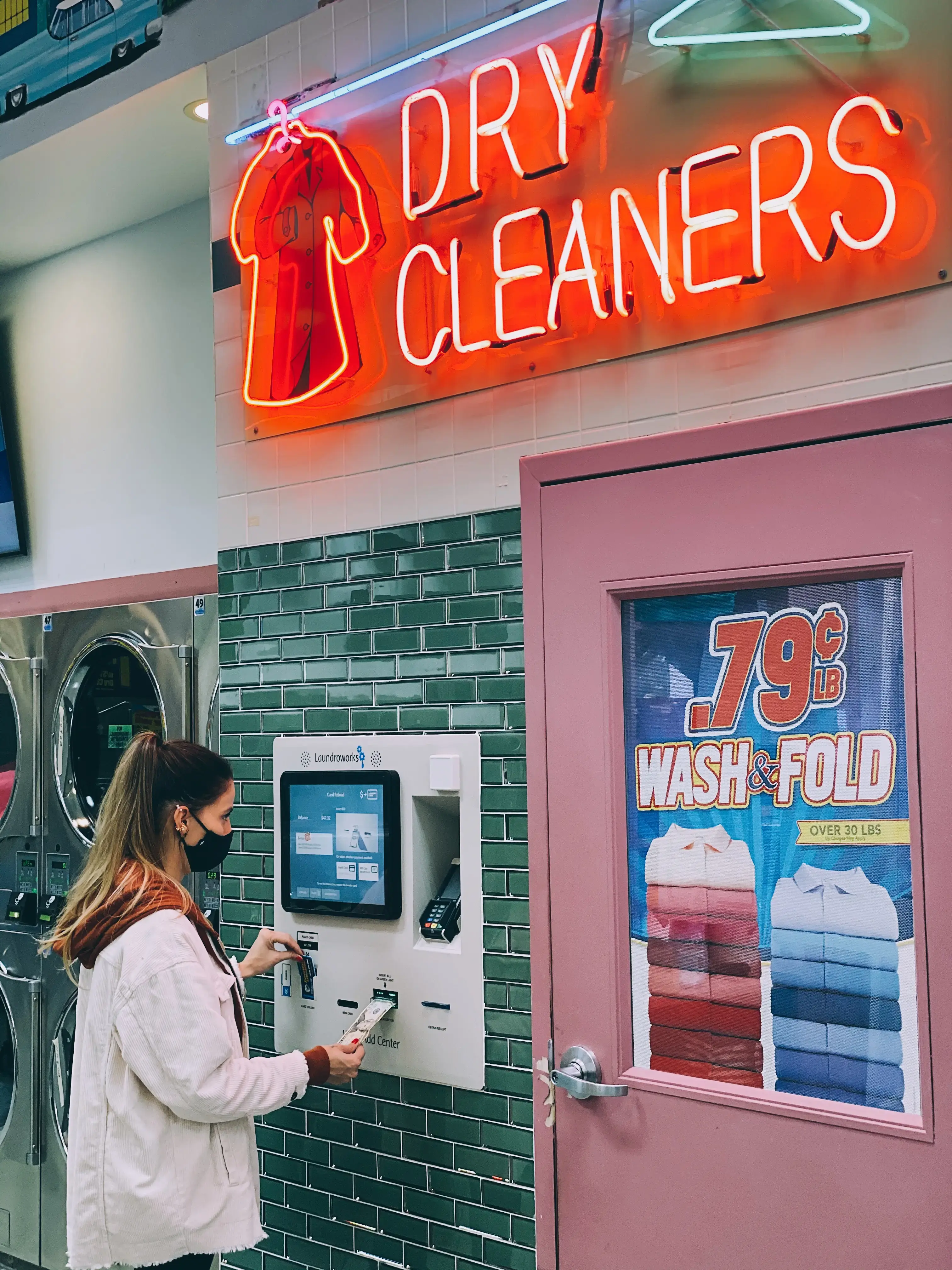 SuperWash Laundromat & Dry Cleaning - Image 9