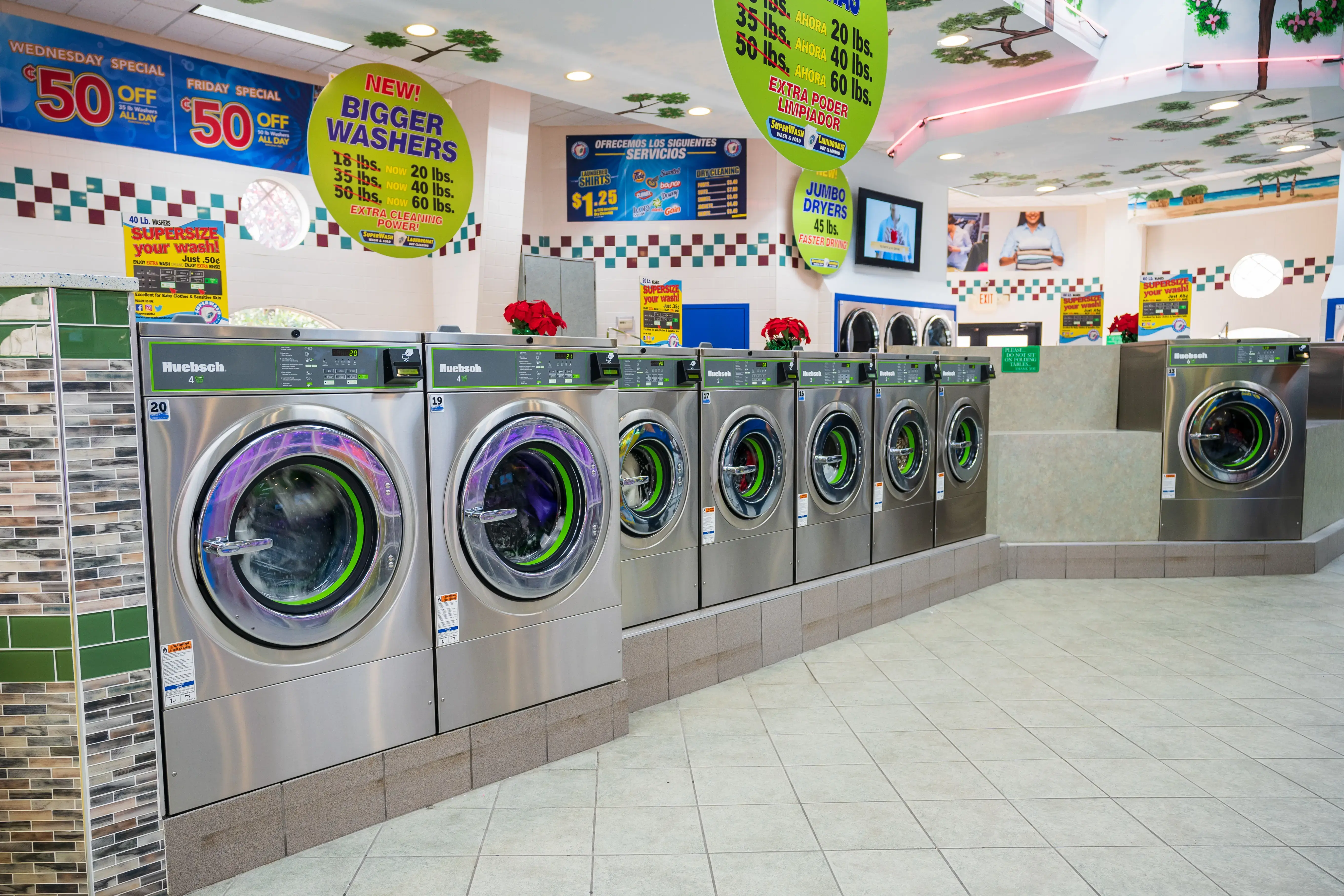 SuperWash Laundromat & Dry Cleaning location