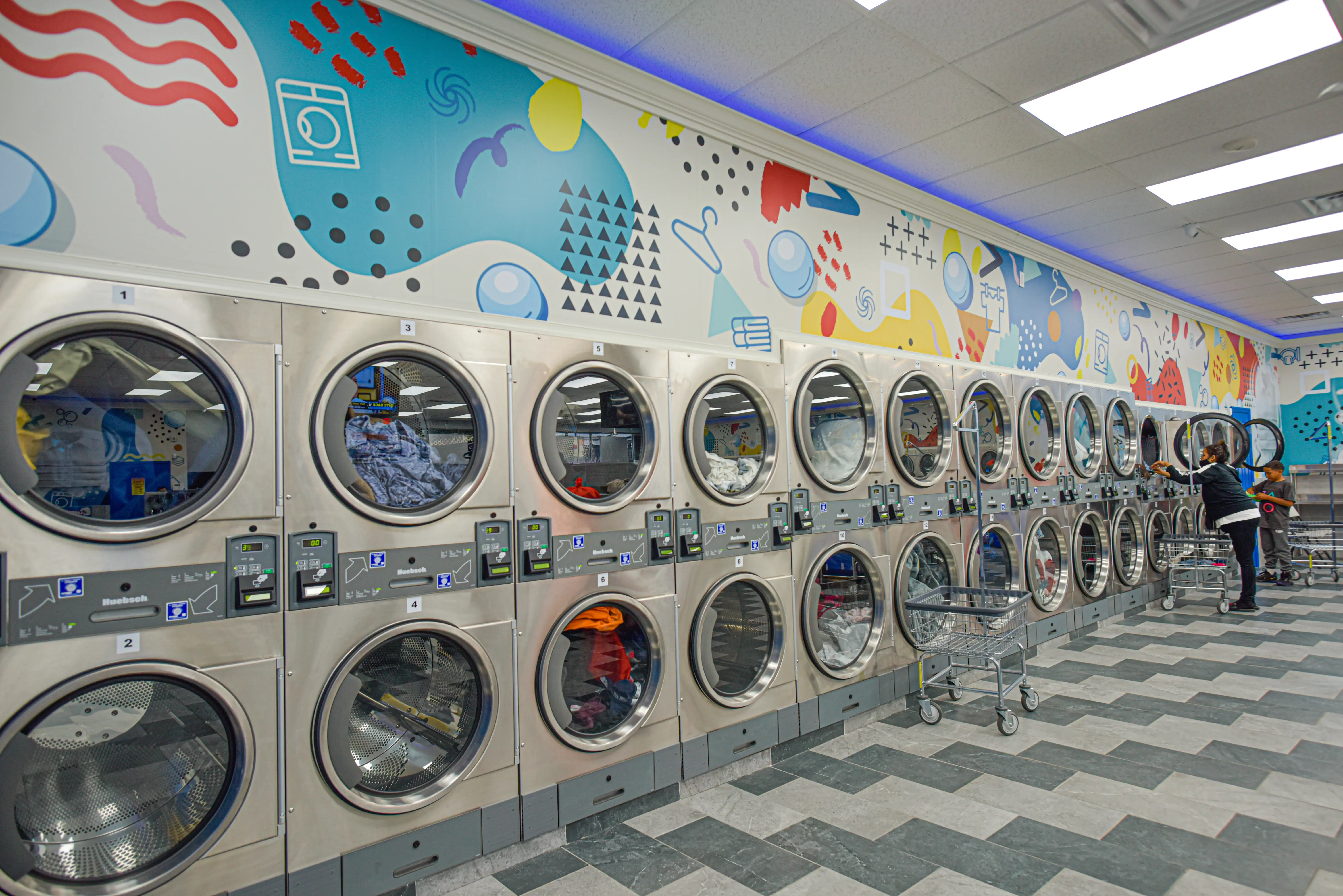 SuperWash Laundromat & Dry Cleaning location