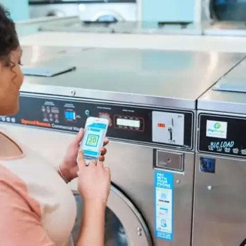 SuperWash Laundromat & Dry Cleaning - Image 18
