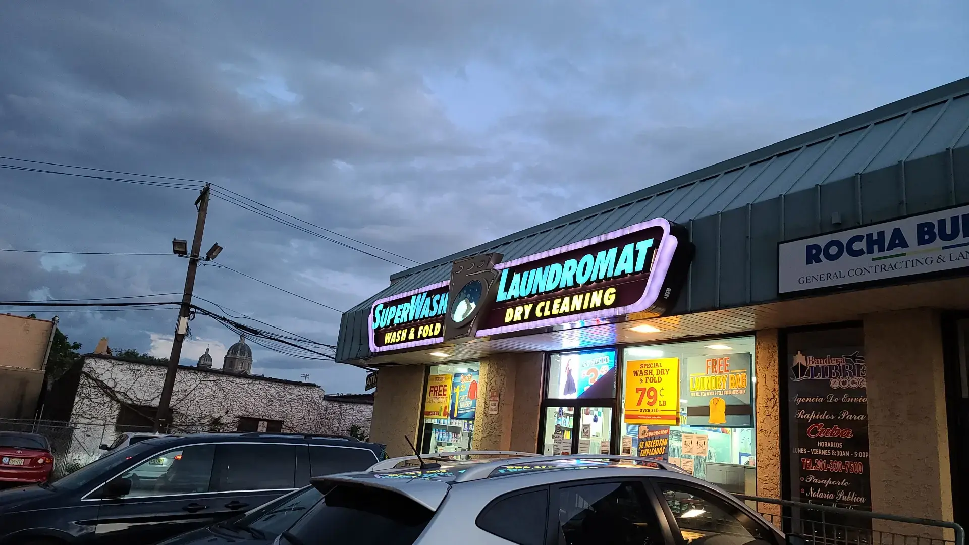 SuperWash Laundromat & Dry Cleaning - Image 8