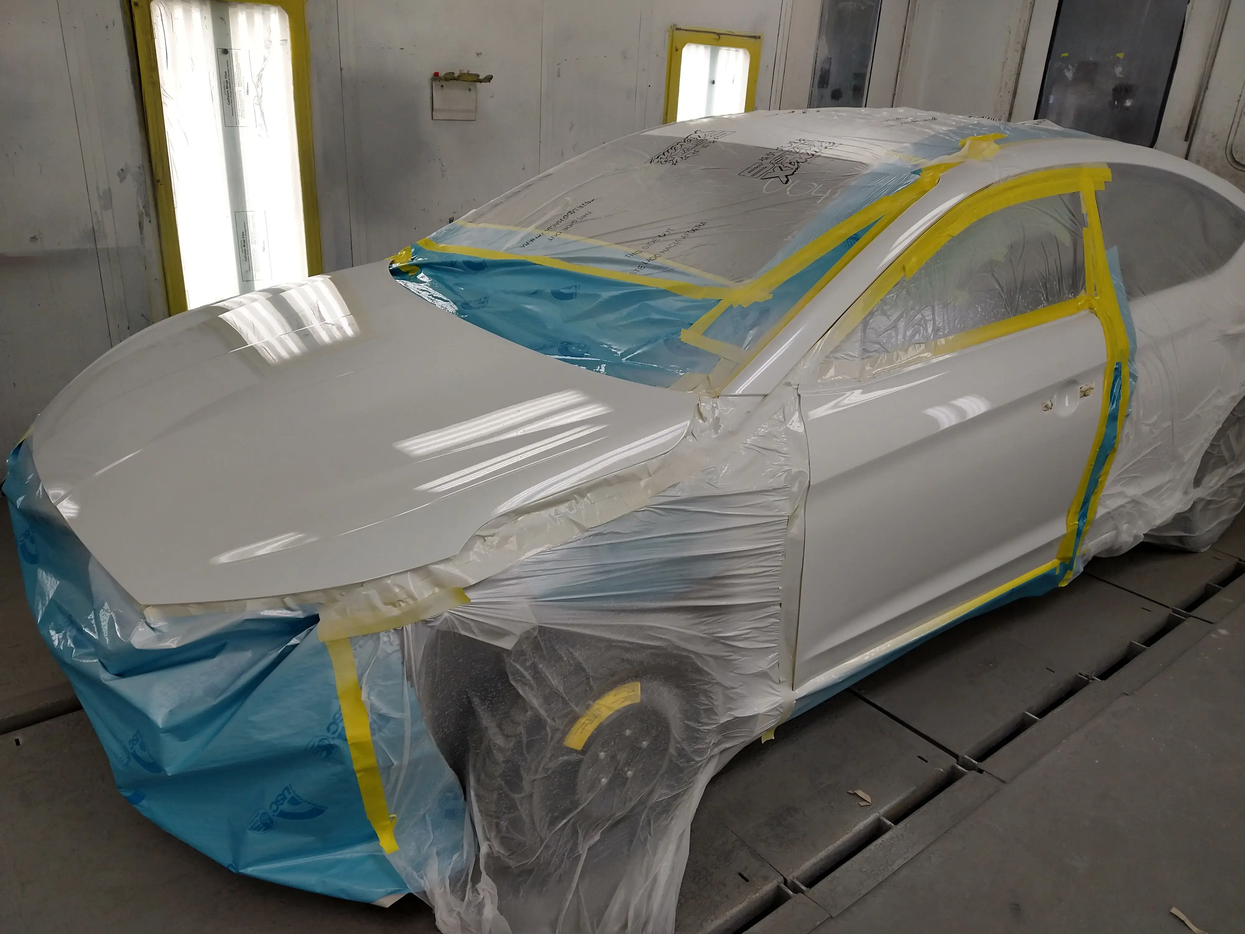 SuperWash Laundromat & Dry Cleaning - Image 6