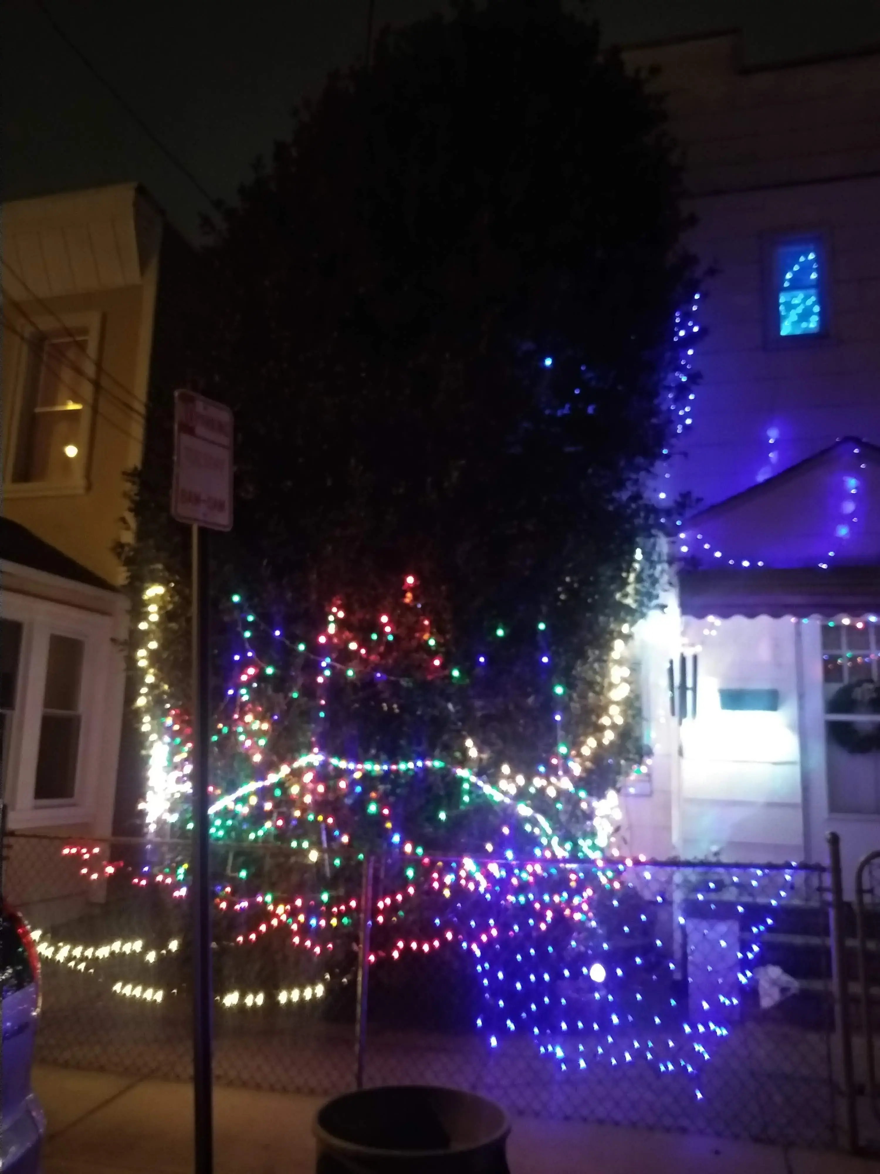 SuperWash Laundromat & Dry Cleaning - Image 12