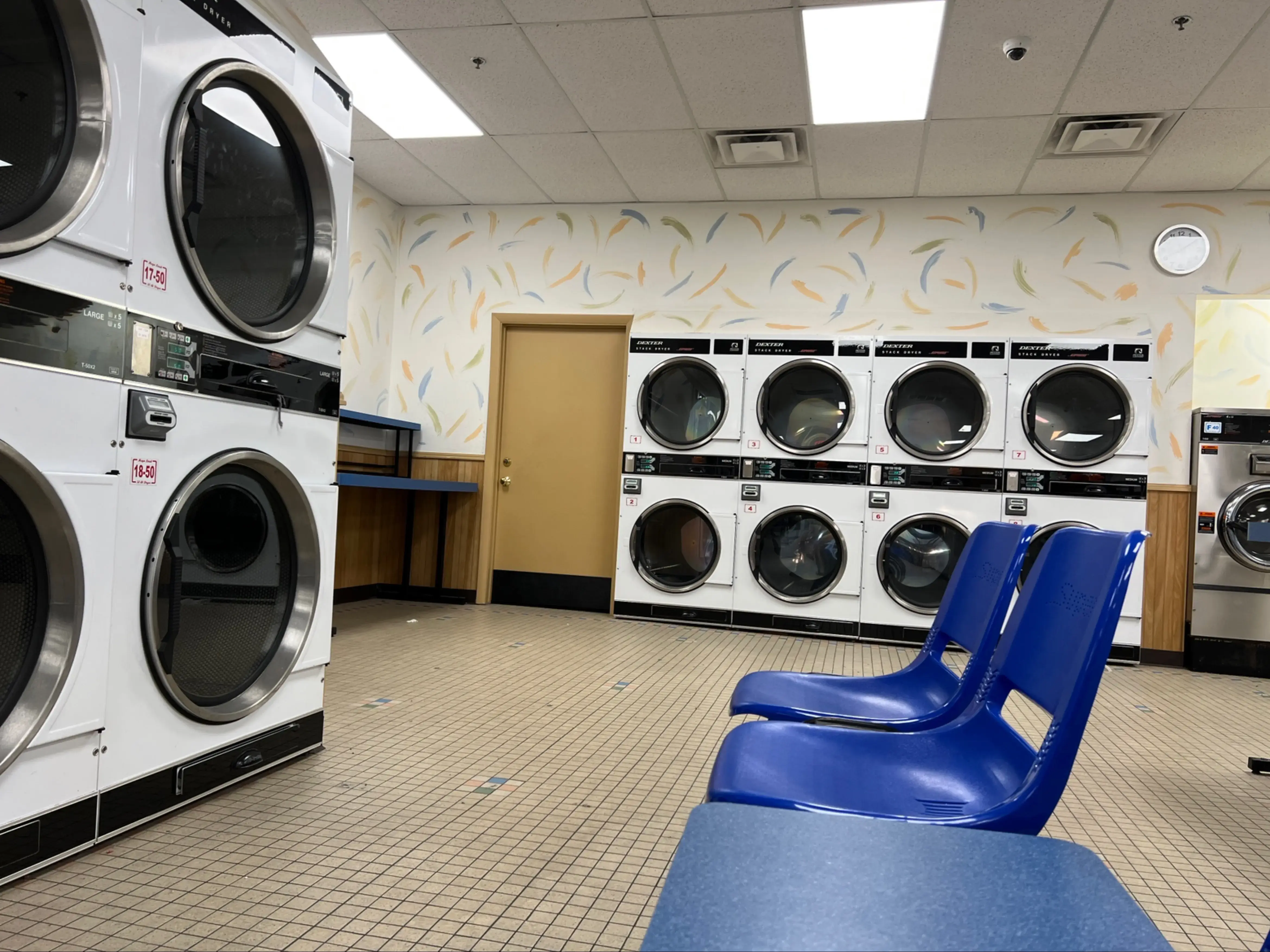 Superwash Self-Serve Laundromat thumbnail 10