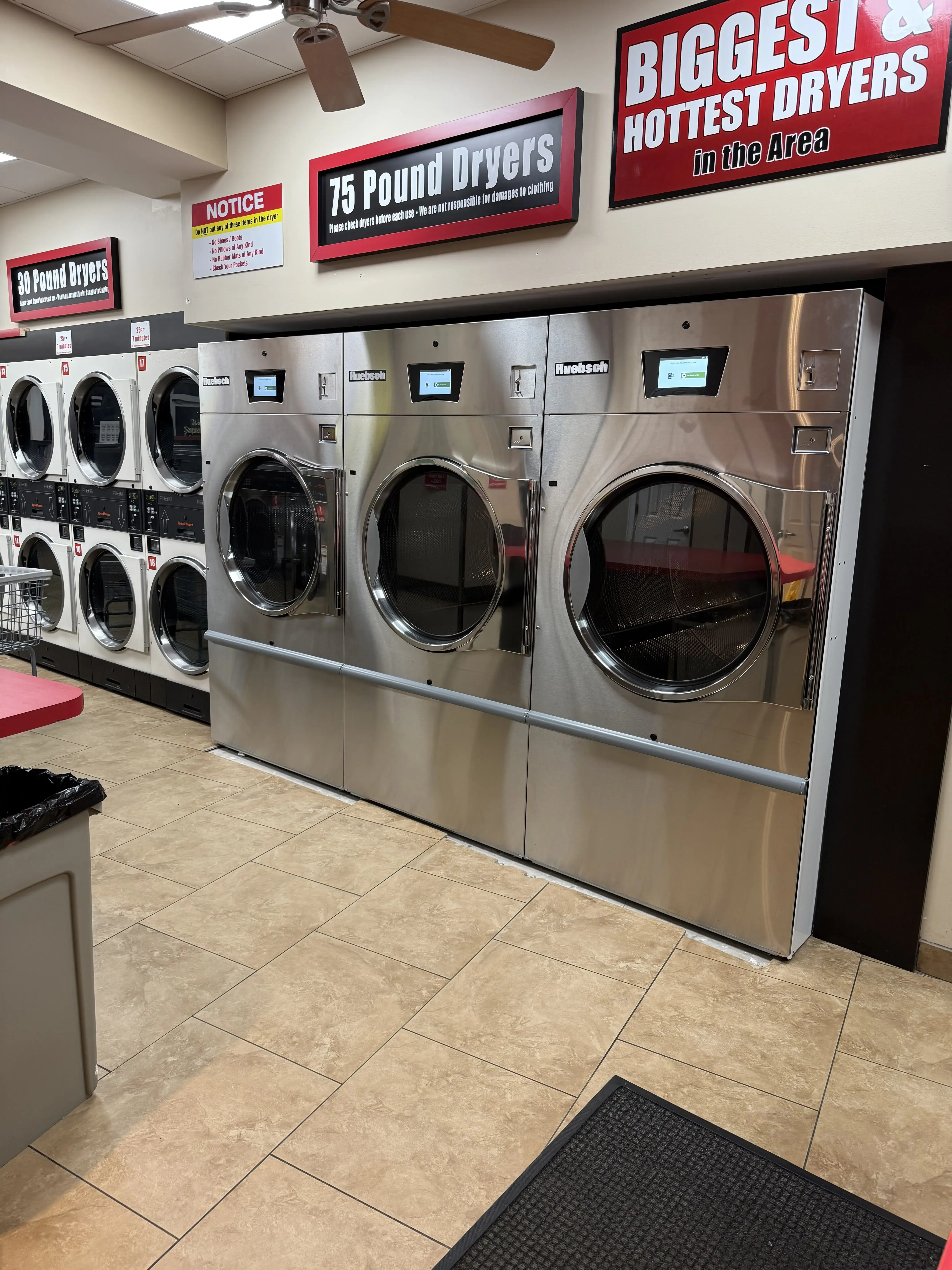 Supreme Clean Laundromat thumbnail 4