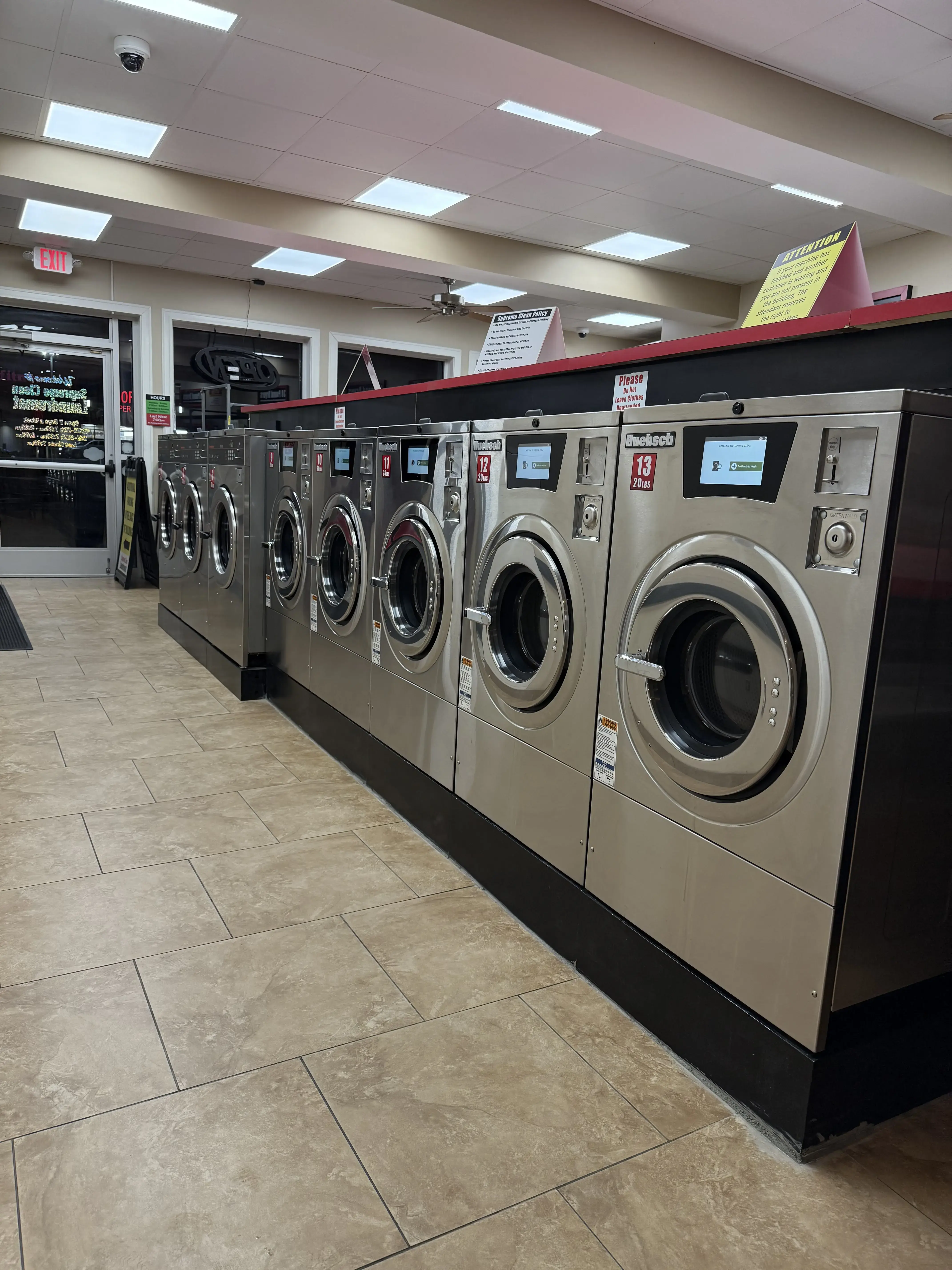 Supreme Clean Laundromat thumbnail 17