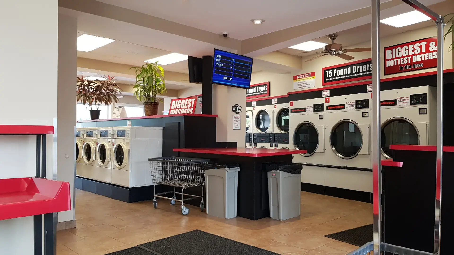 Supreme Clean Laundromat thumbnail 19