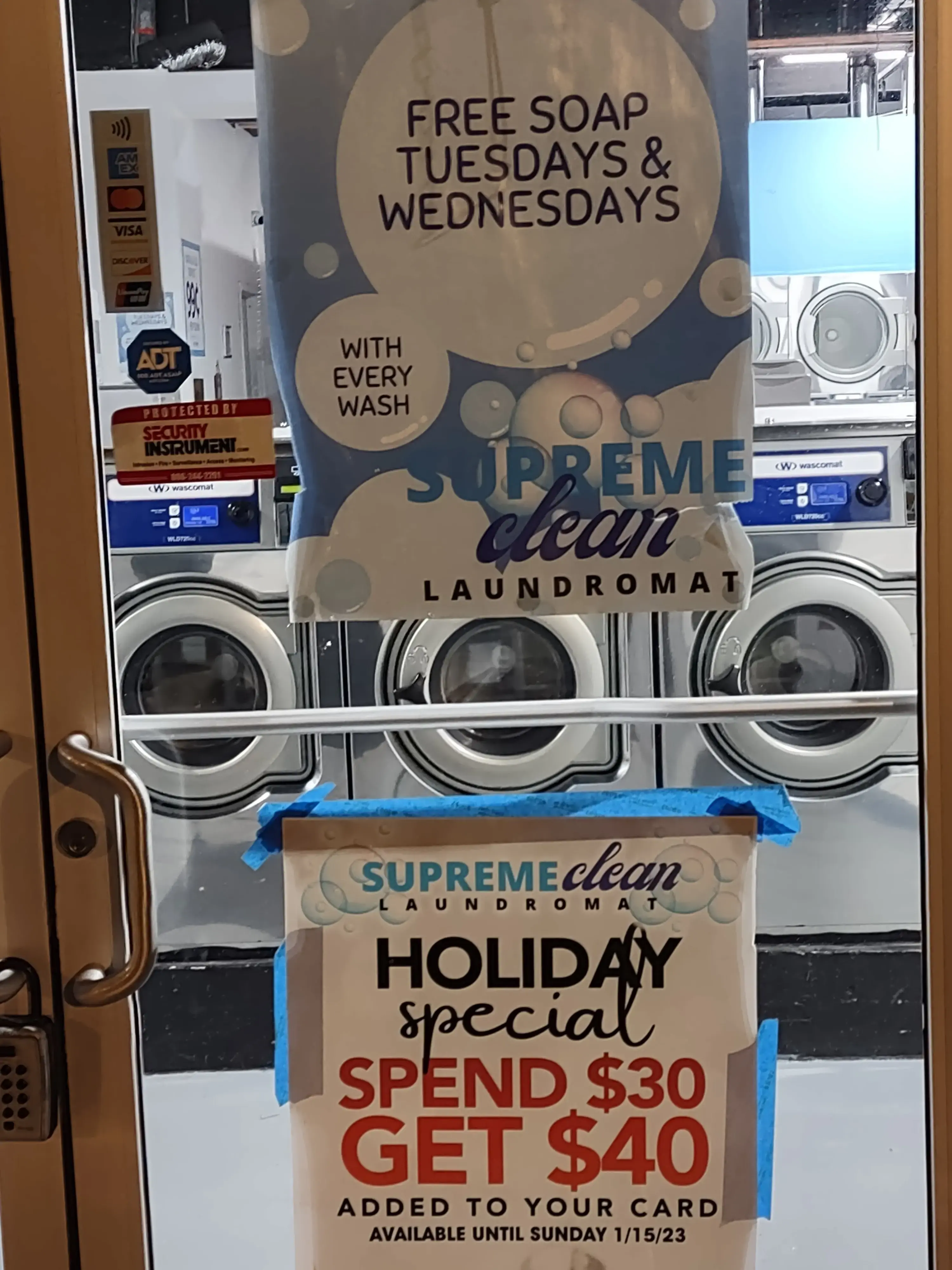 Supreme Clean Laundromat - Image 16