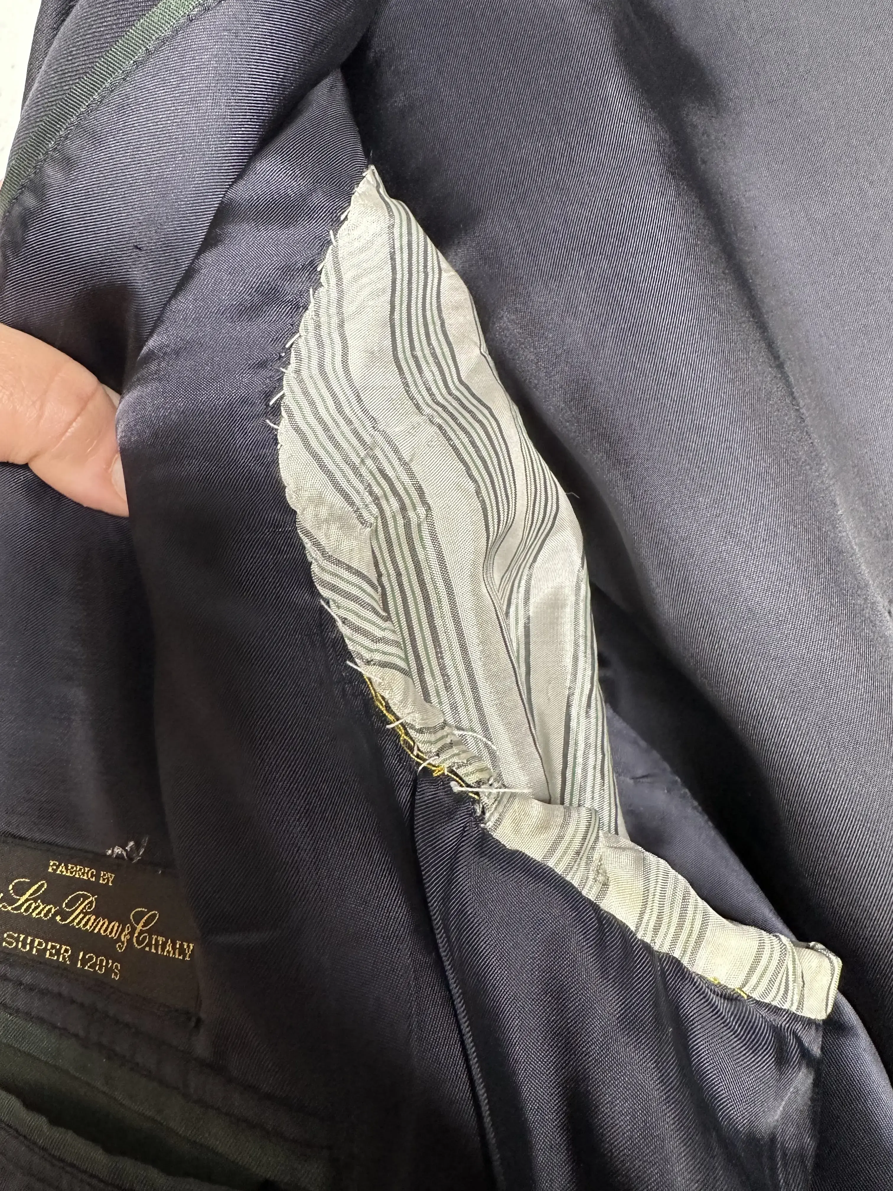 Supreme Cleaners - Image 2