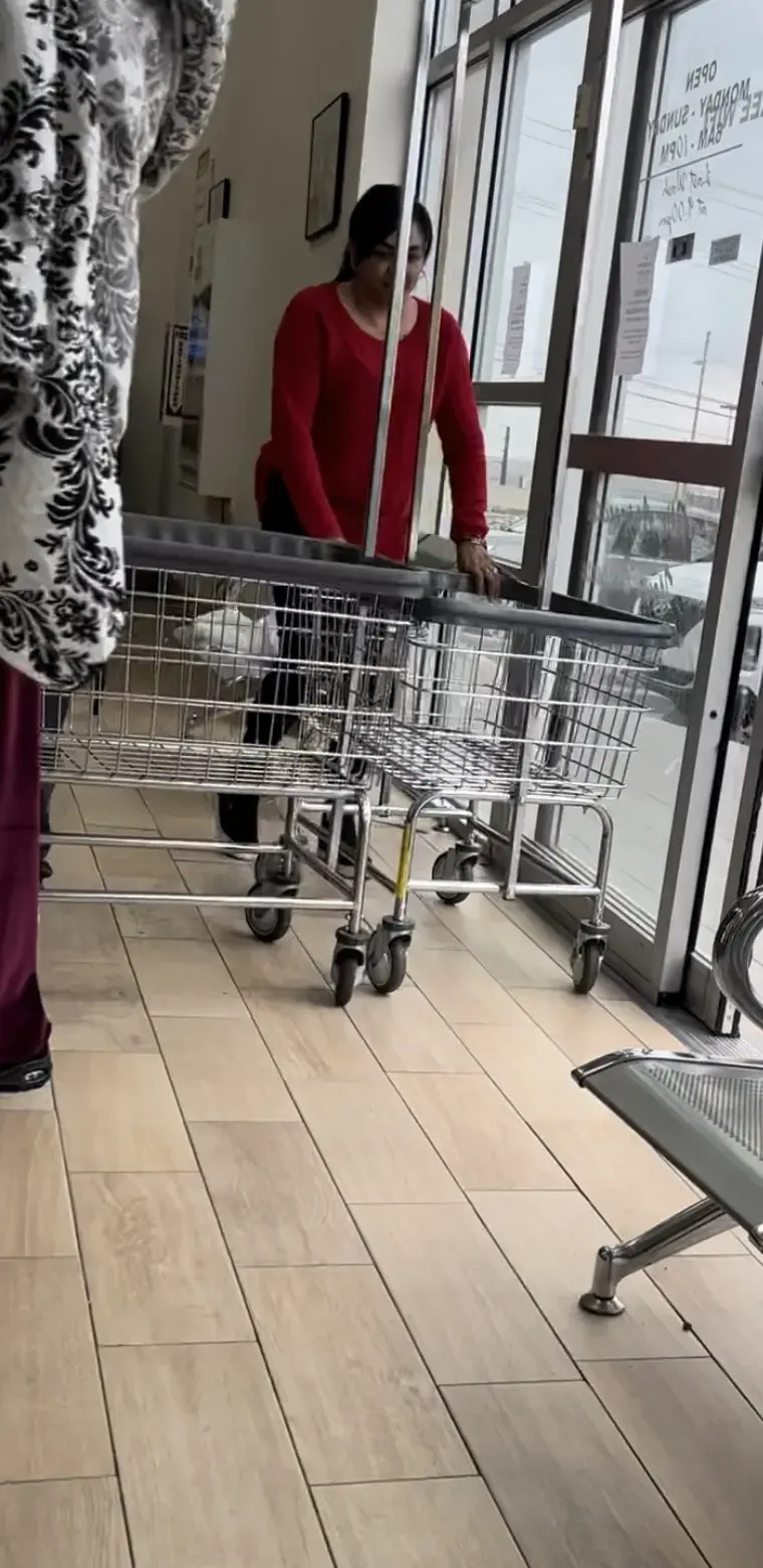 Supreme Laundromat & Cleaners - Image 6