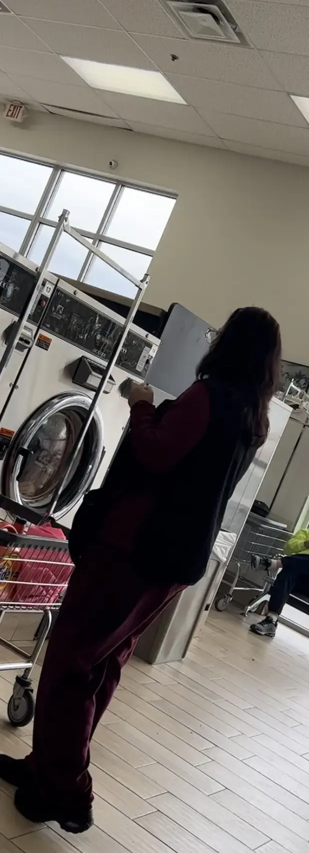 Supreme Laundromat & Cleaners thumbnail 14