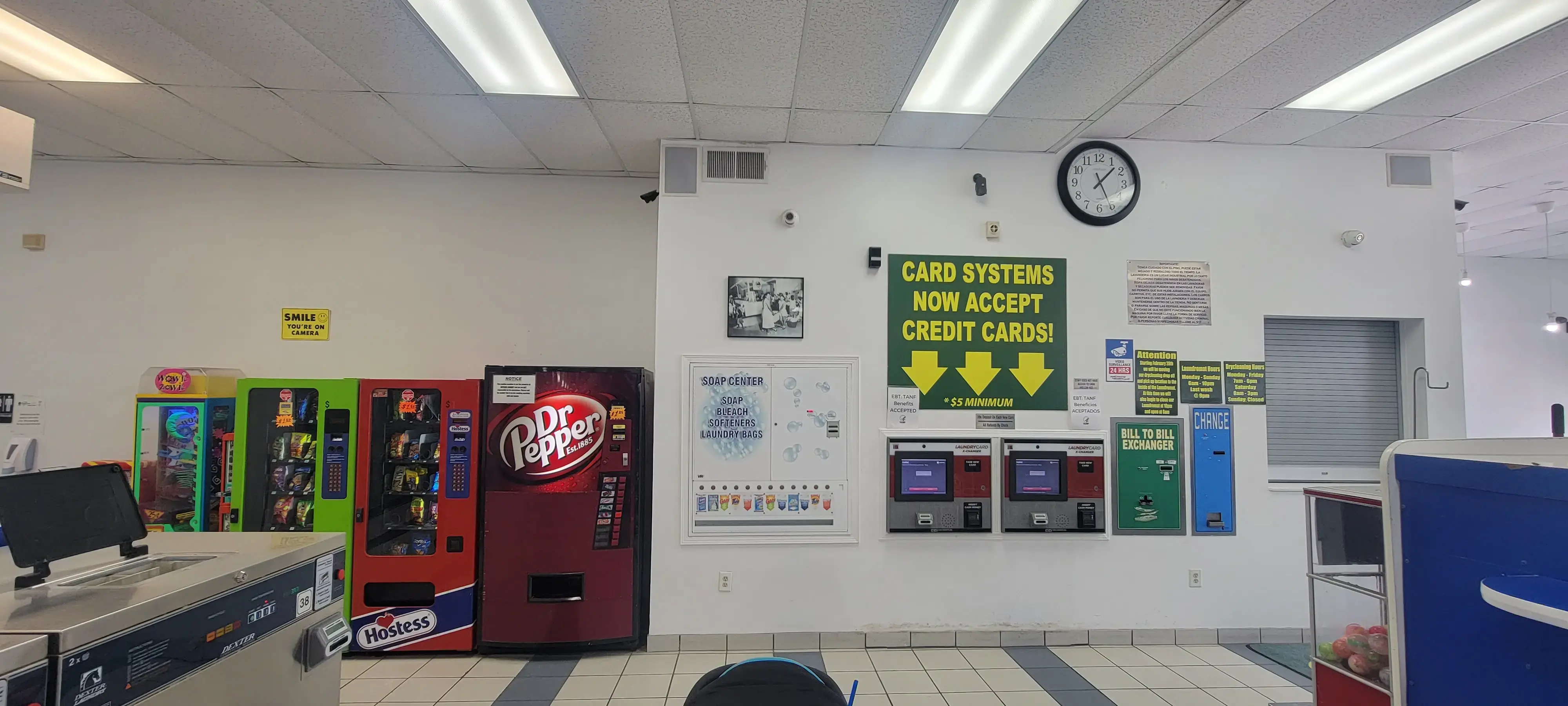 Supreme Laundromat & Cleaners location