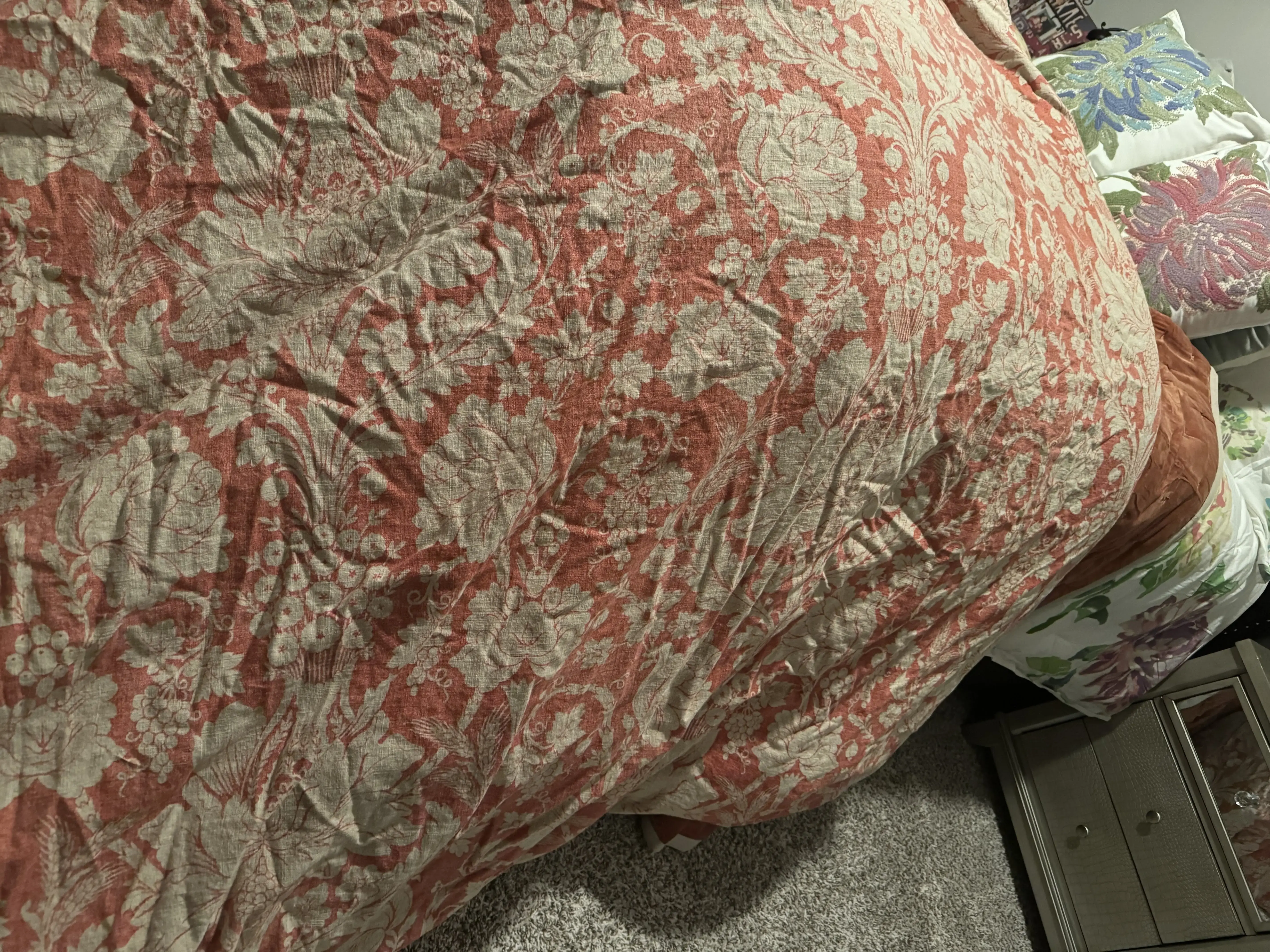 Supreme Laundromat & Cleaners - Image 3