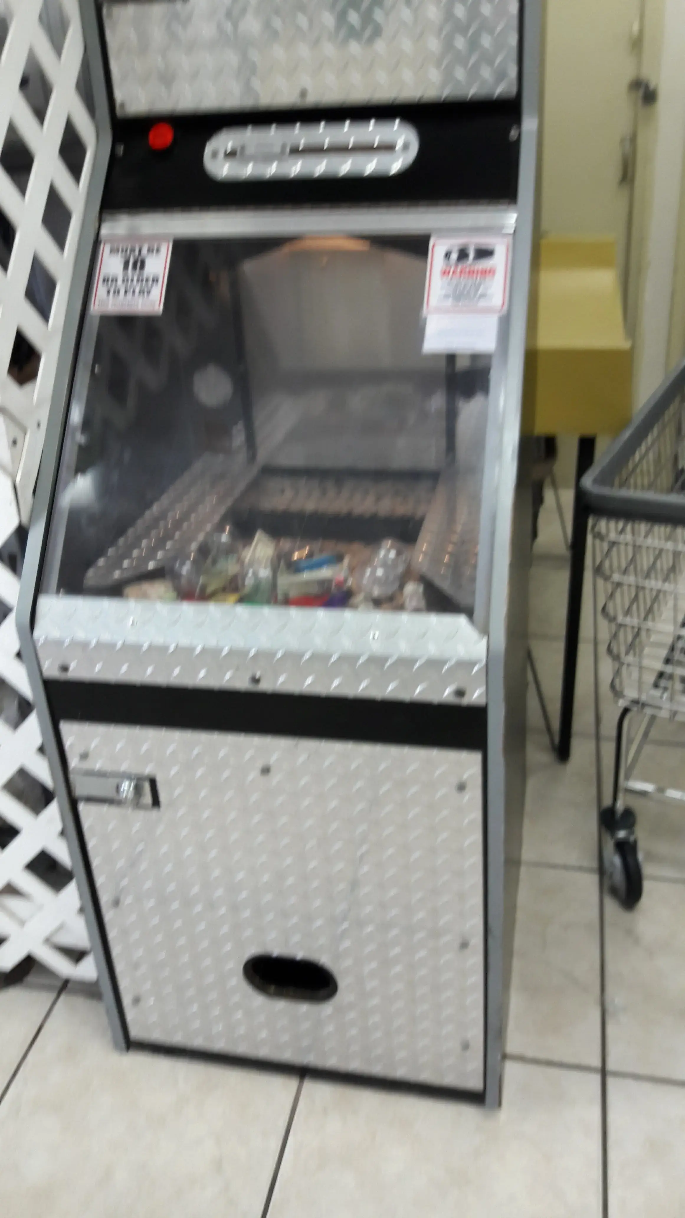 Supreme Laundromat & Cleaners - Image 5