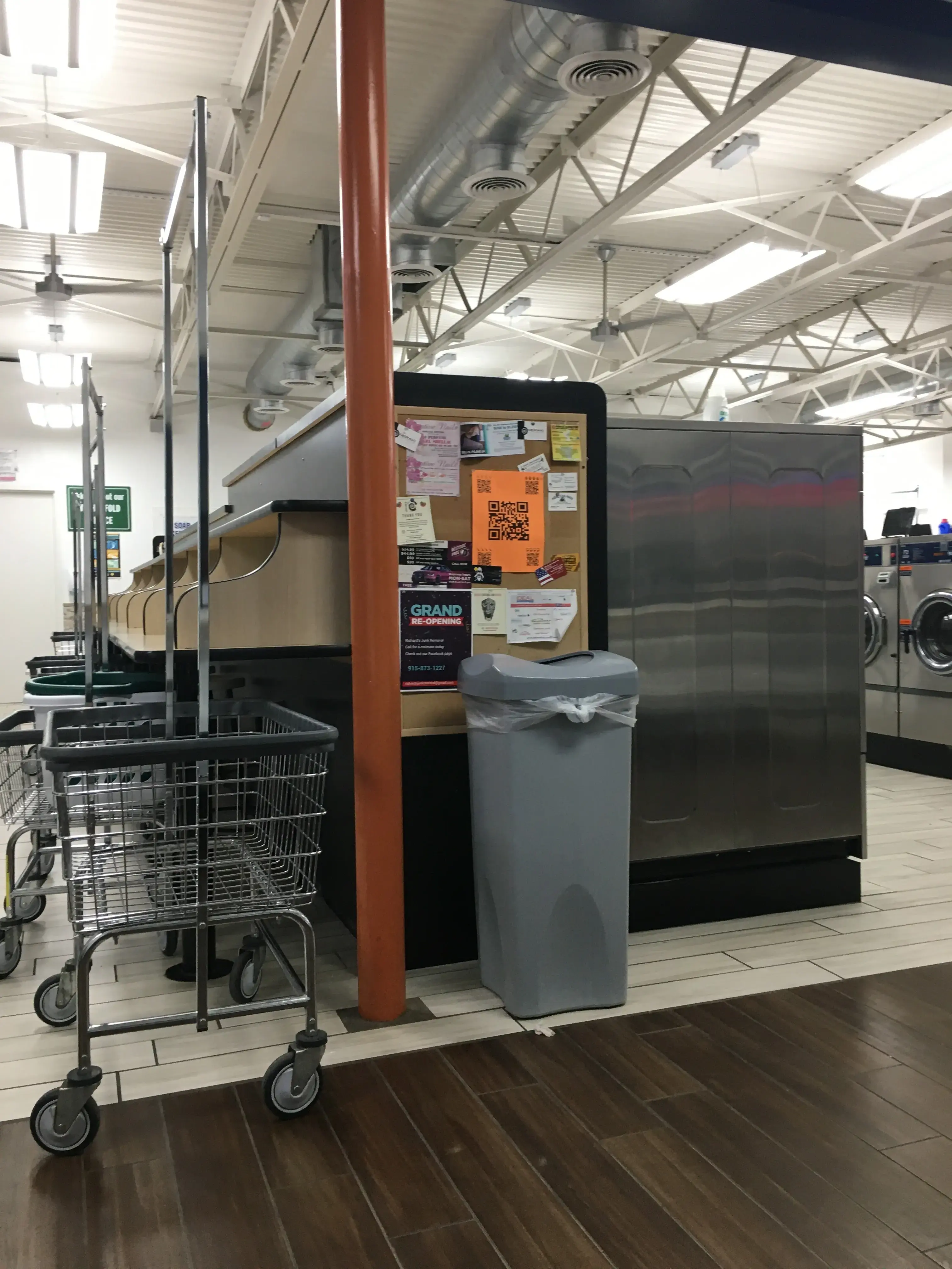 Supreme Laundromat - Image 19