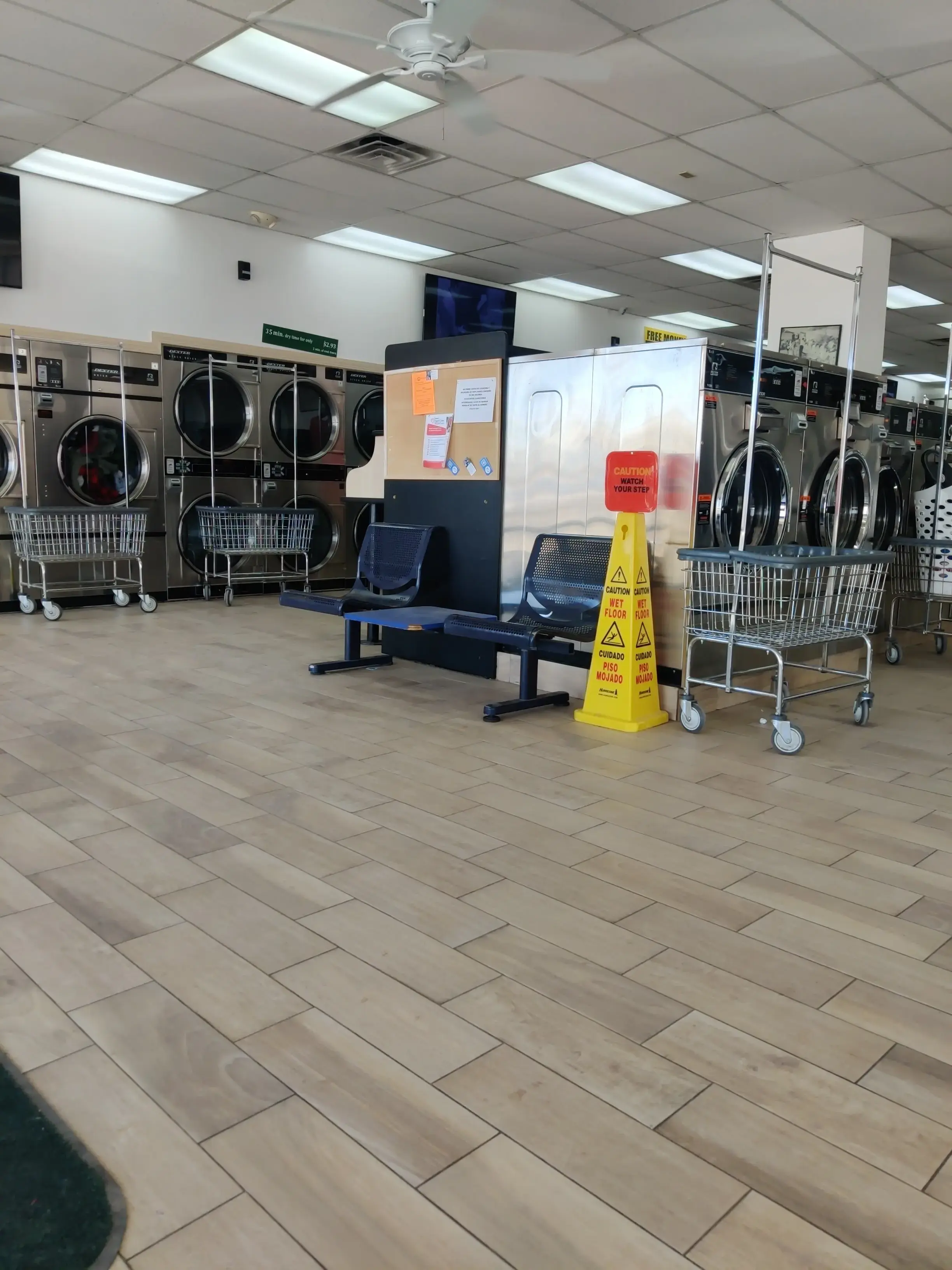 Supreme Laundromat thumbnail 1