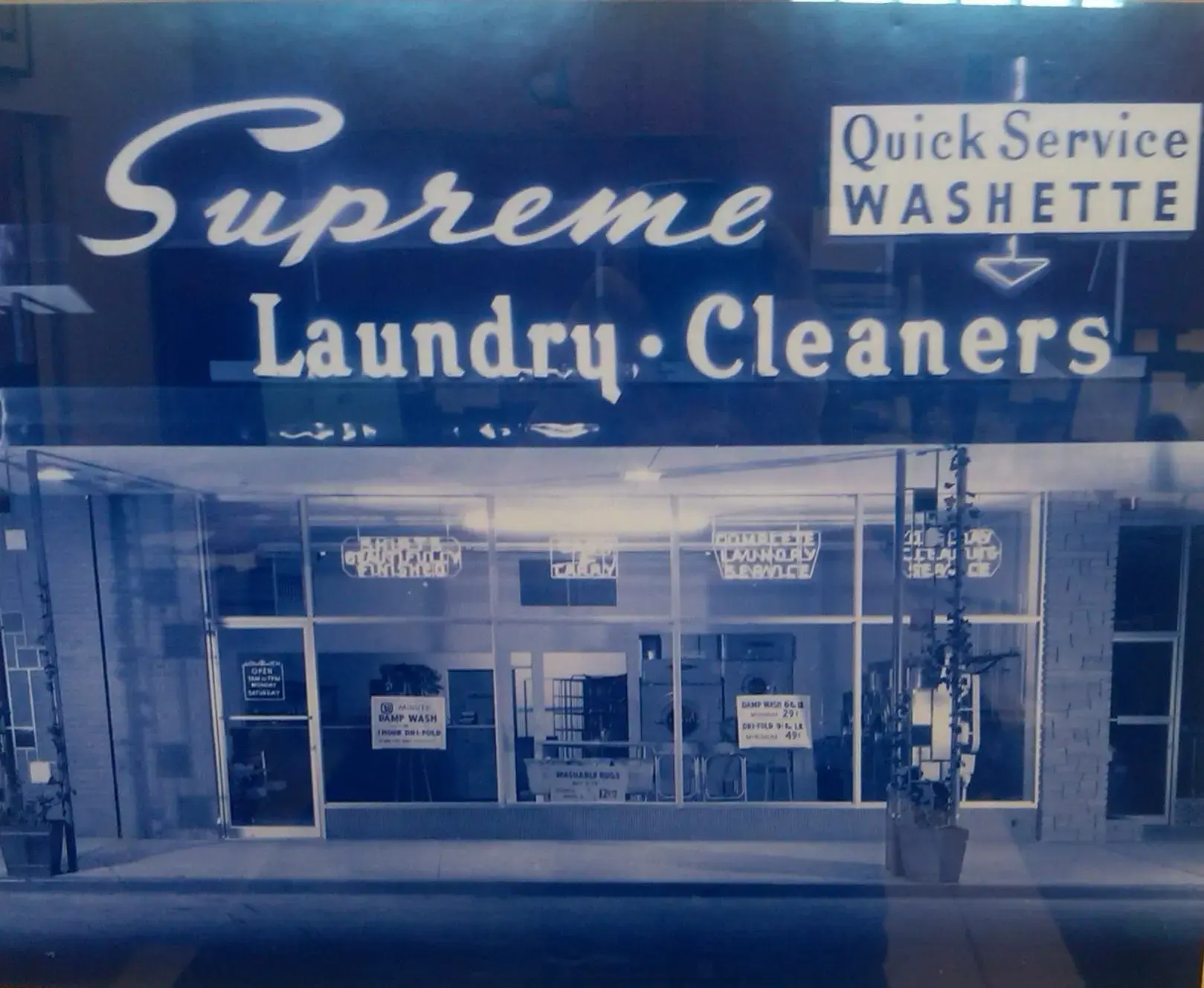 Supreme Laundromat thumbnail 4