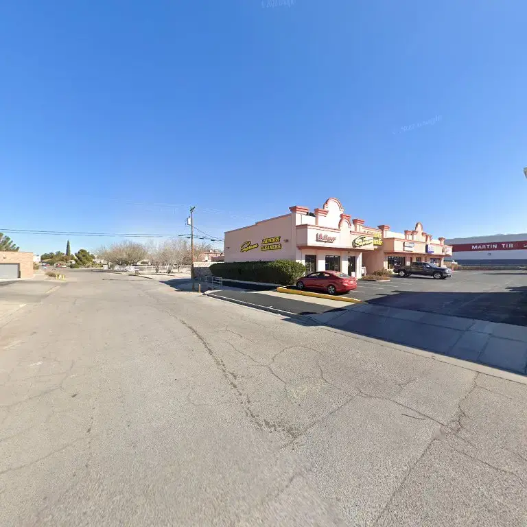 Supreme Laundry & Cleaners location